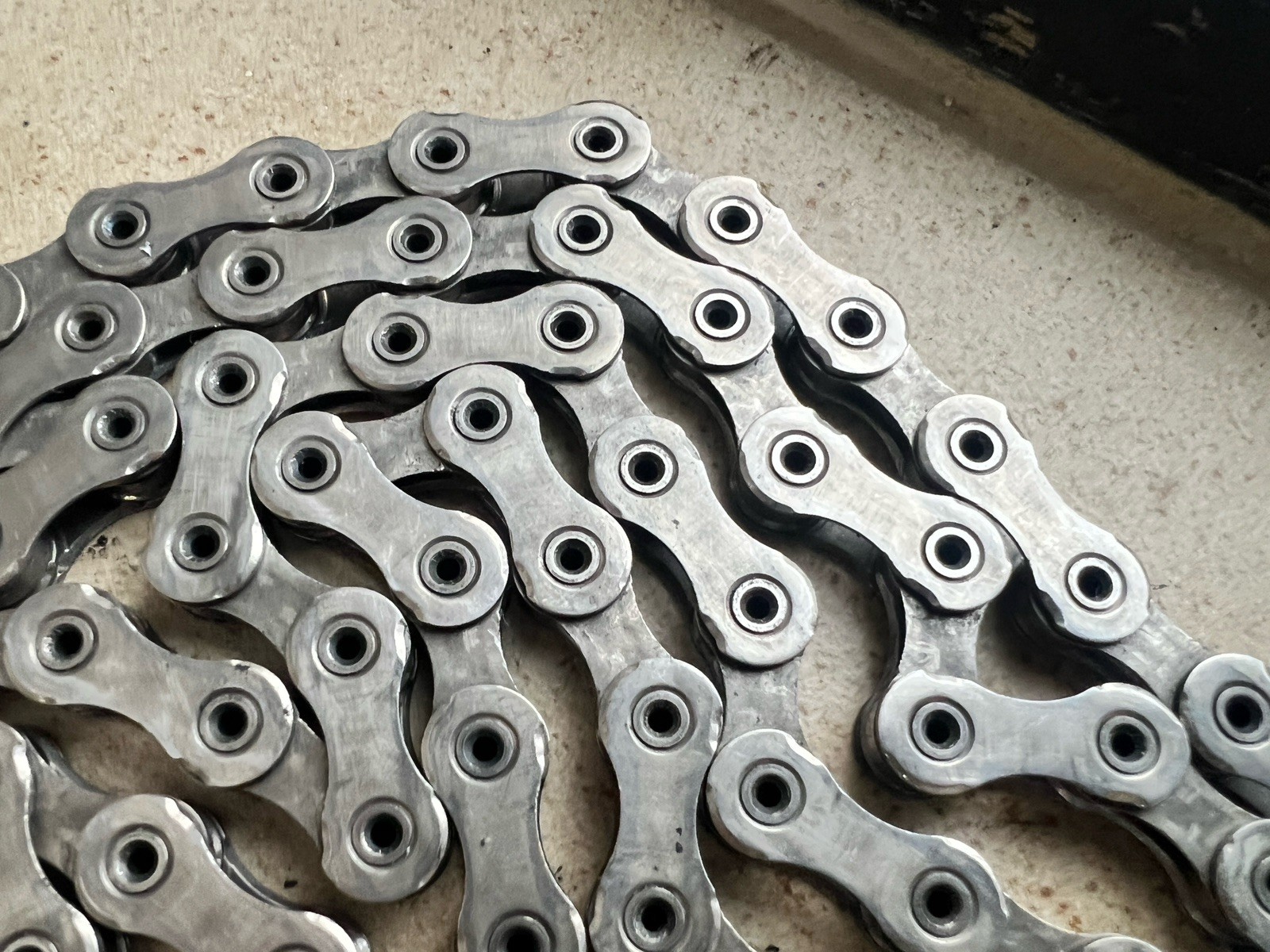 Shimano CN-HG901 Dura Ace XTR HG-X11 Bicycle Chain 11 speed 106 Links