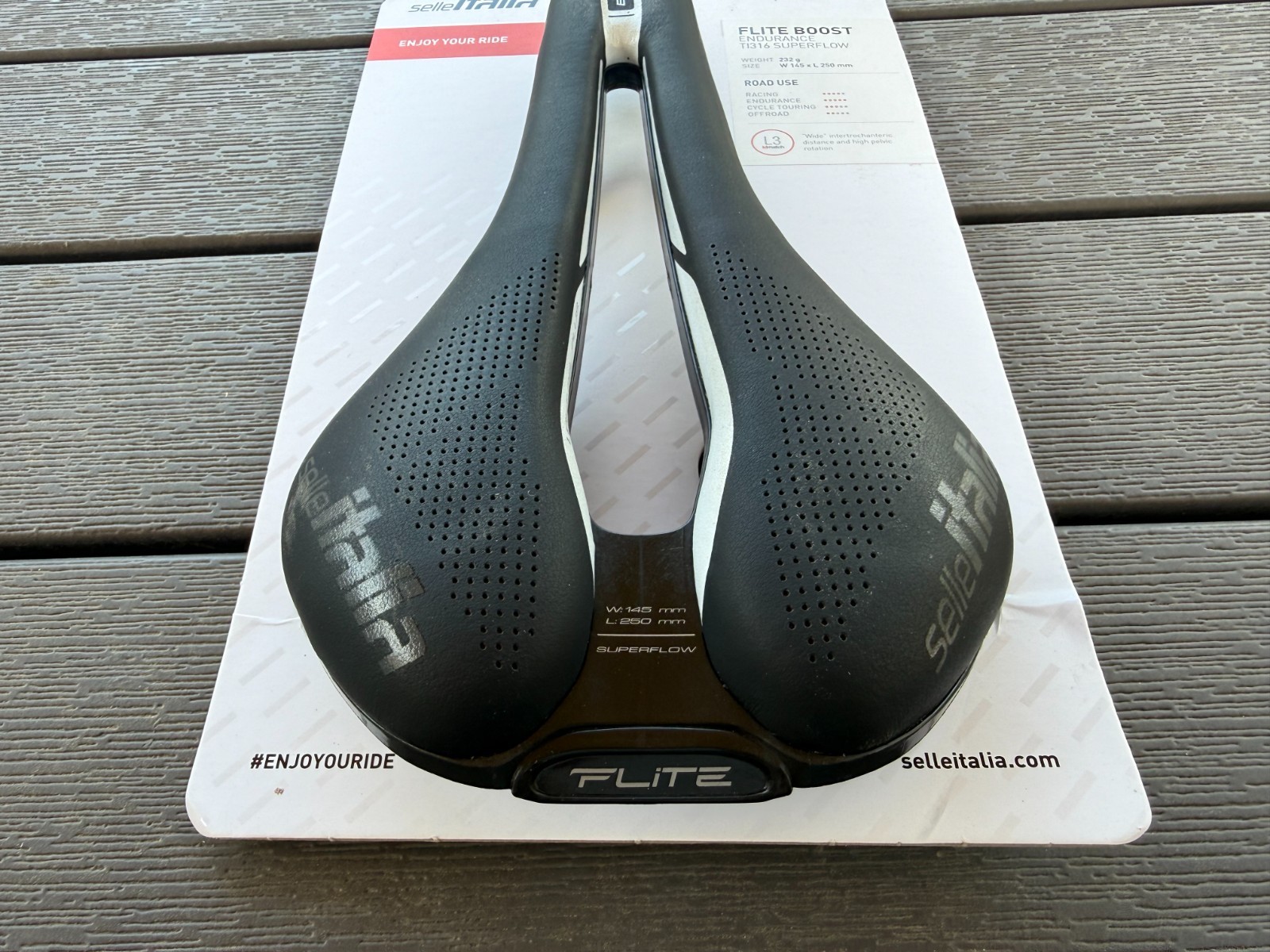 Road Bike Saddle – Selle Italia Flight Boost Endurance Ti316 Super flow