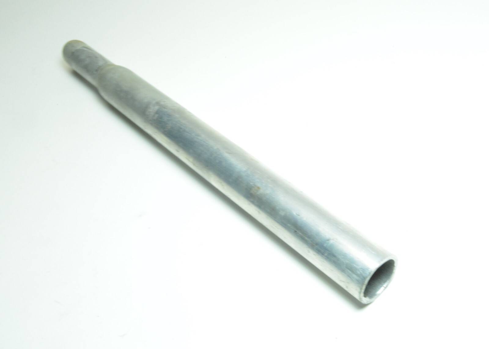 VINTAGE 1960s SCHWINN BICYCLE 13/16″ ZINC PLATED SEAT POST 5/8″CLAMP 9 1/4″ TALL