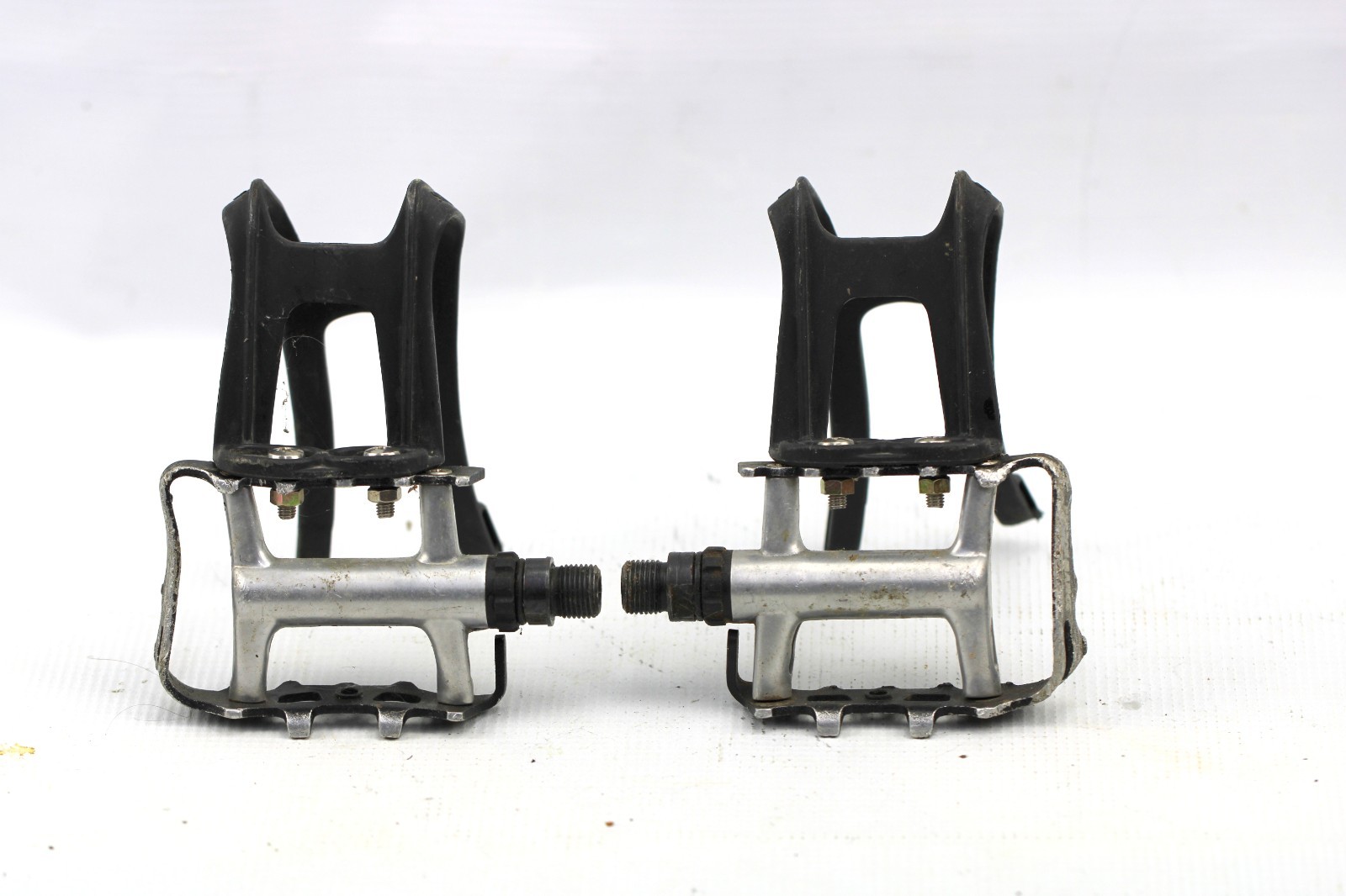 PERFORMANCE CLIP IN PEDALS Clipless Black 340g Road Bike 9/16″ Toe Clips