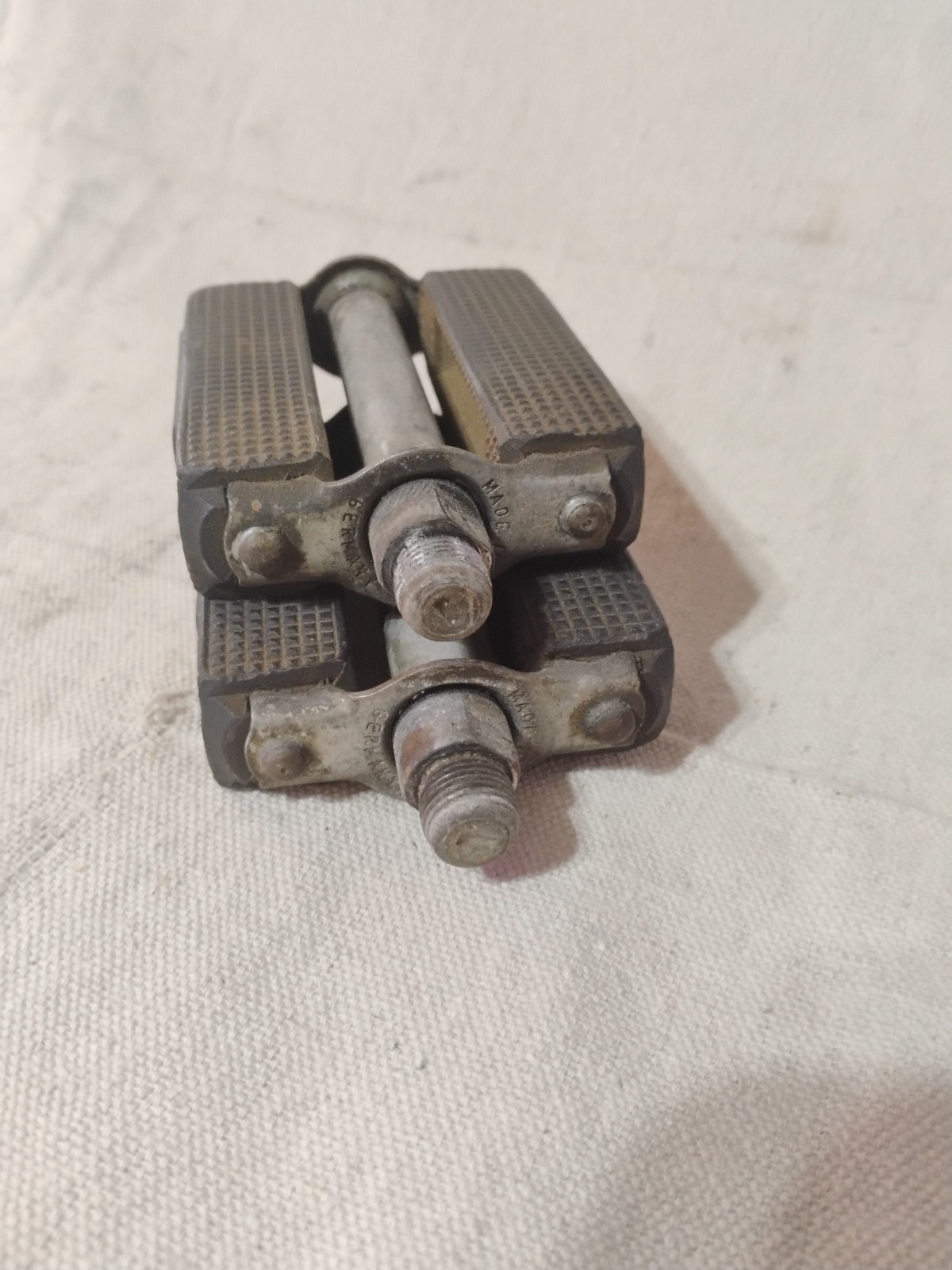 Vintage Black Rubber Block Platform Pedals With Reflectors Made In Germany 9/16″