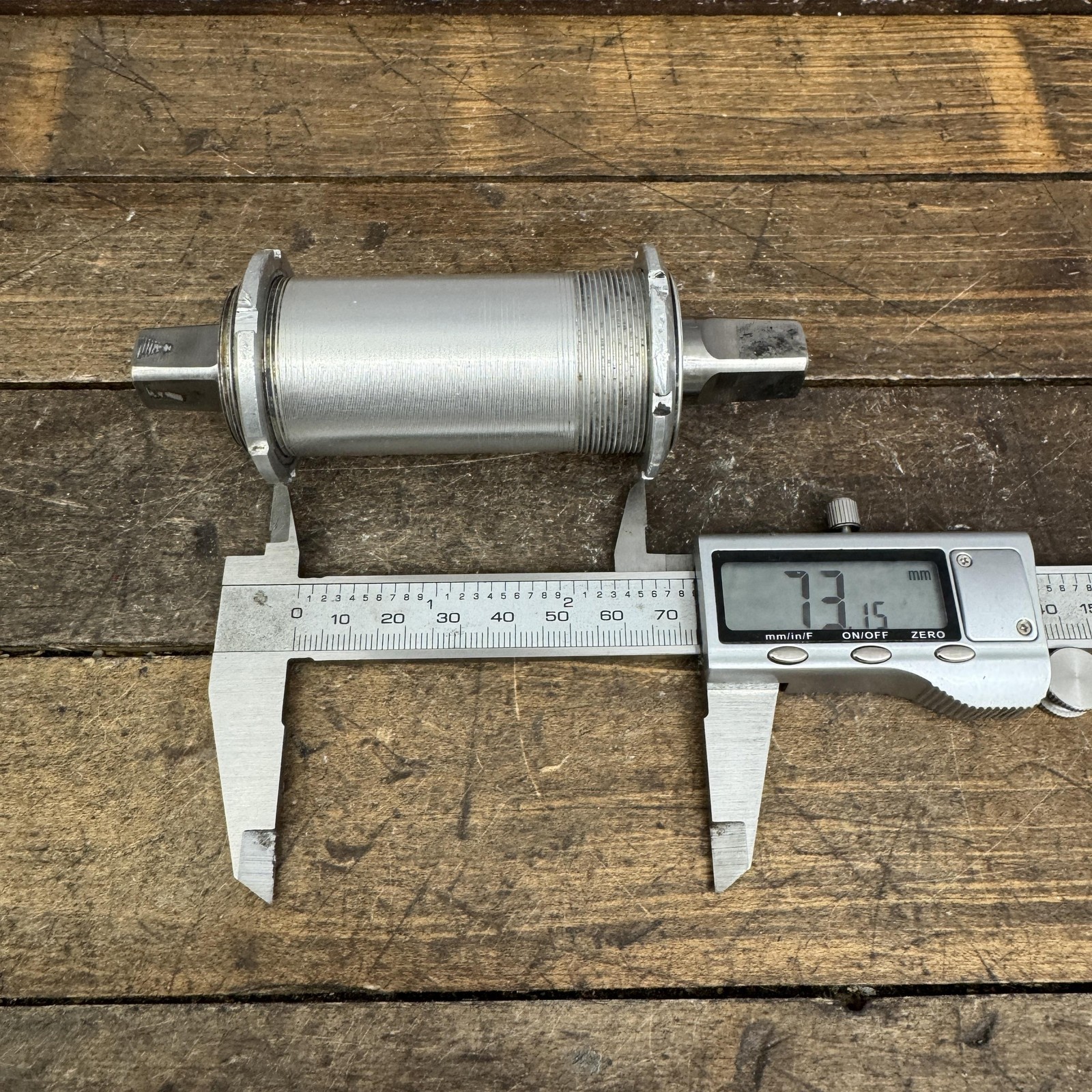 Vintage Stronglight Bottom Bracket 35×1.00 French Titanium 124mm Square FIXE