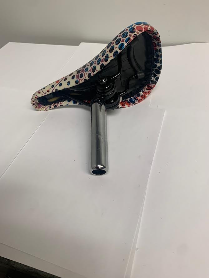 Spiderman Kids Bike Saddle with 25.4 Seatpost and Saddle Clamp