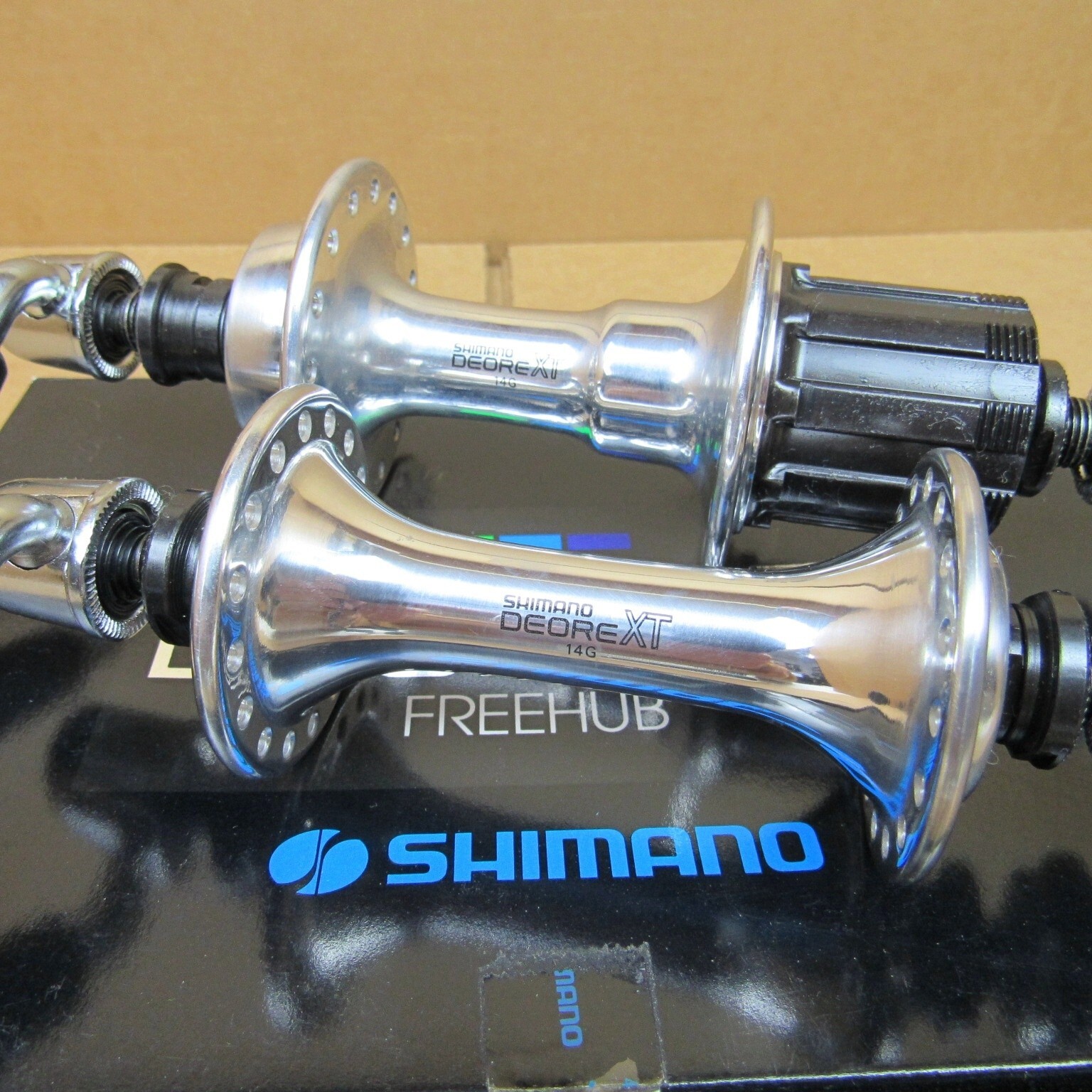 New-Old-Stock Shimano Deore XT UniGlide Hubset (32 Hole with 100/130 mm Spacing)