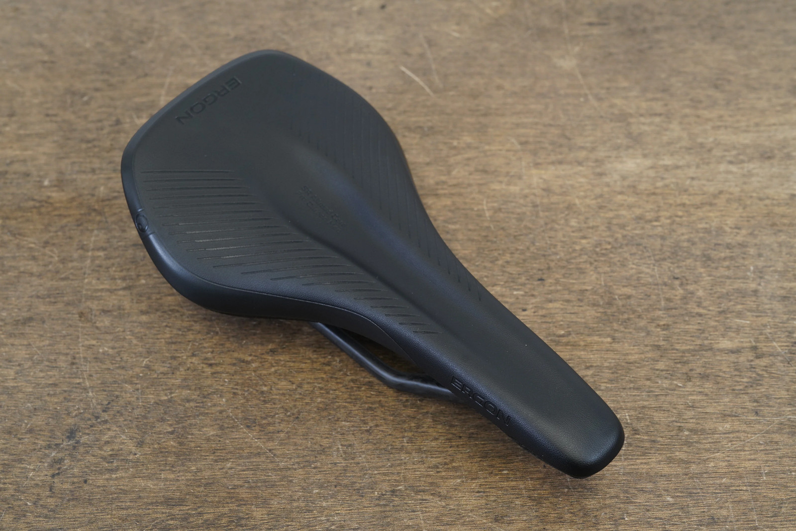 NEW TAKE-OFF 140mm Ergon SR Allroad Core Pro Carbon Rail Road Saddle 203g