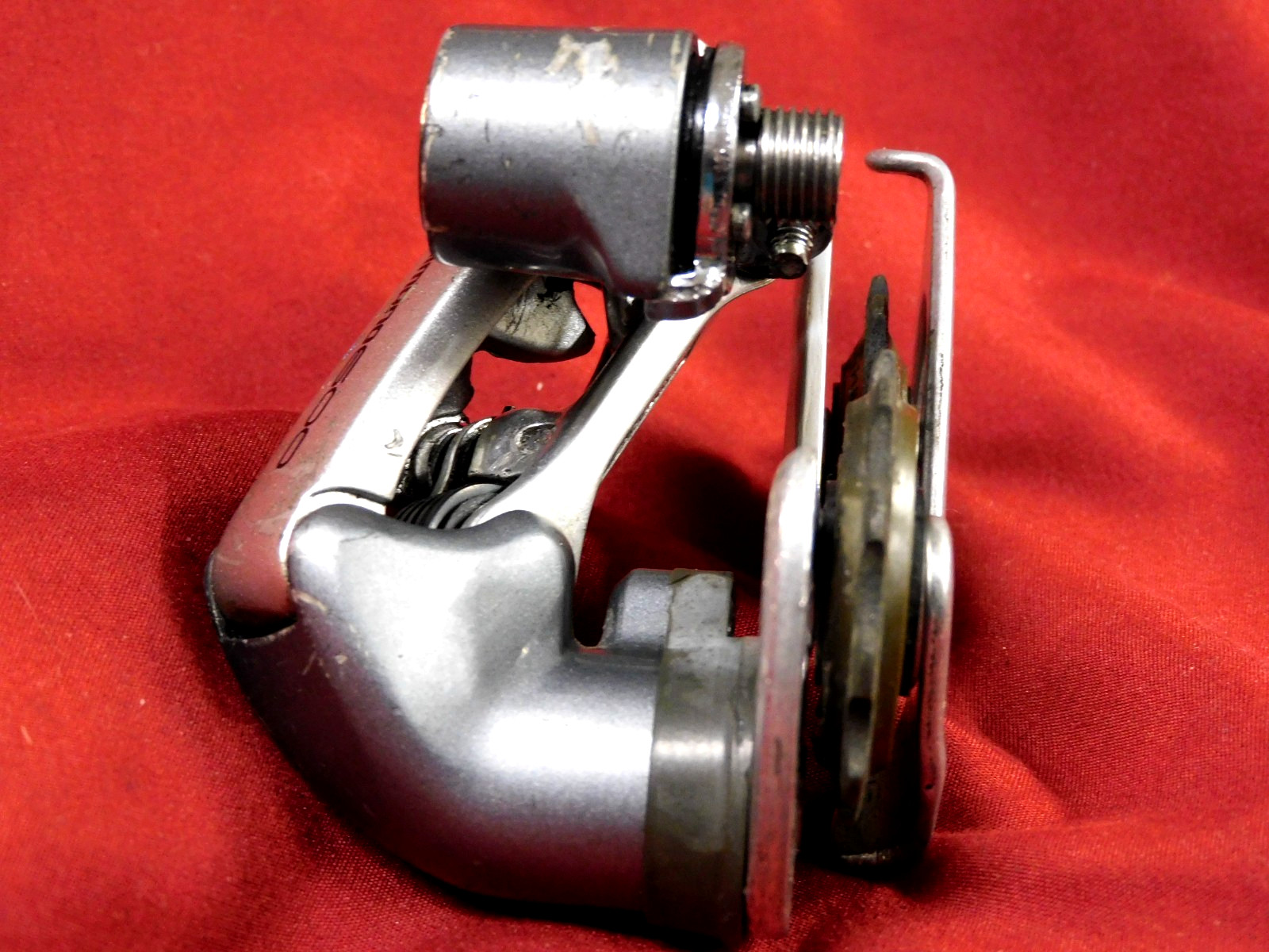 1996 Shimano 600 Ultegra Tri-Color RD-6401 Silver Short Cage Rear Derailleur