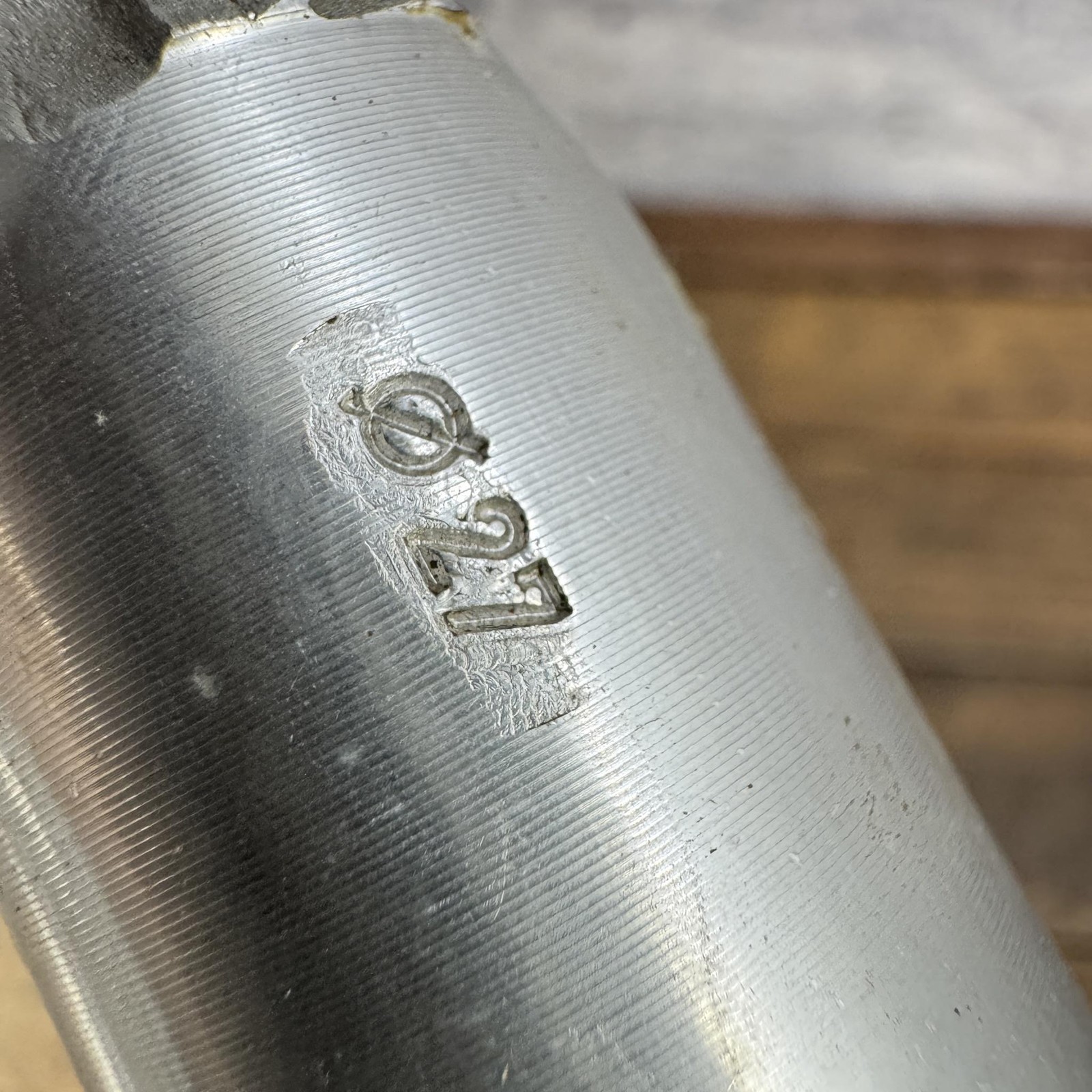 Vintage Avocet Seatpost 27mm Silver Alloy 27mm 8.5in Road Bike Box