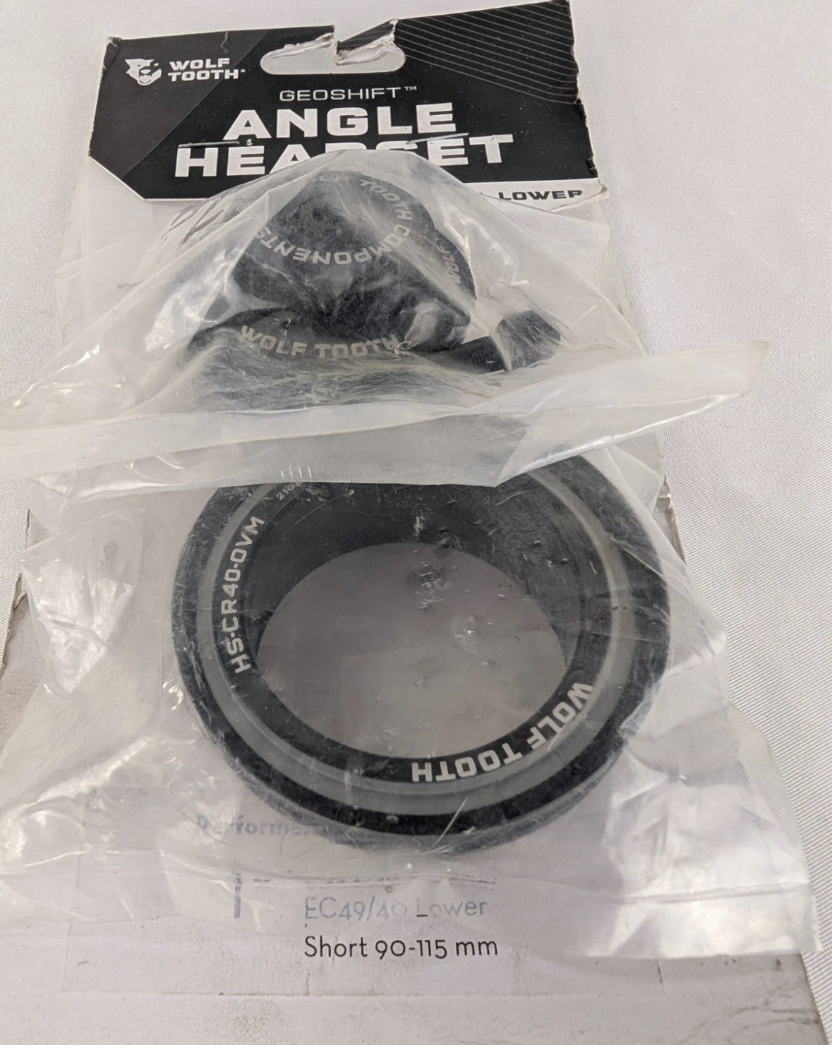 Wolf Tooth GeoShift Performance Angle Headset – 1 Deg Short ZS44/EC49 Slack
