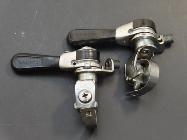 Vintage Suntour Top bar retro friction thumb Klunker shifters Japan 22.2 bar