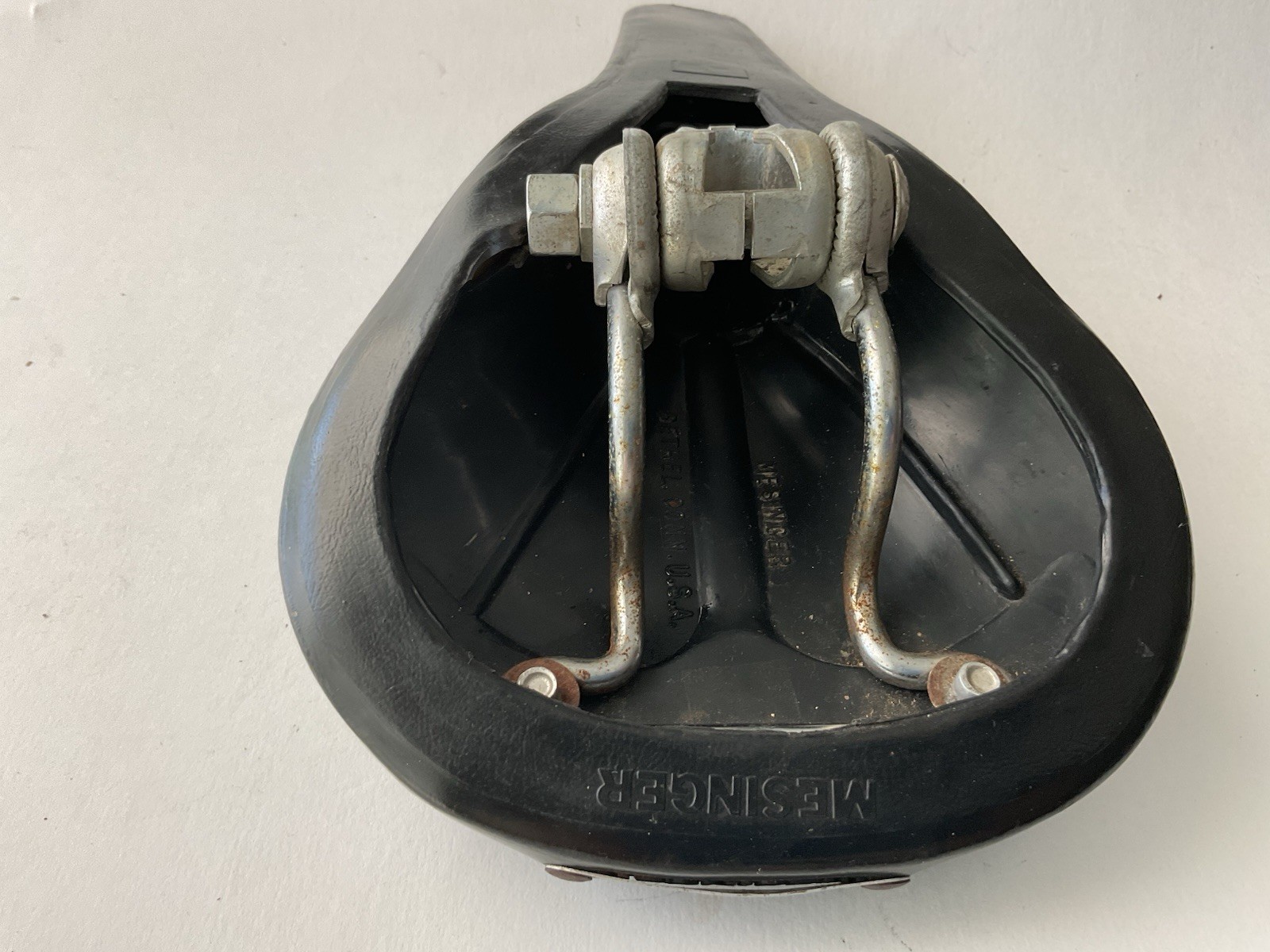 Schwinn Comfort Form Seat Saddle Vintage Messinger Very Nice Original Condition
