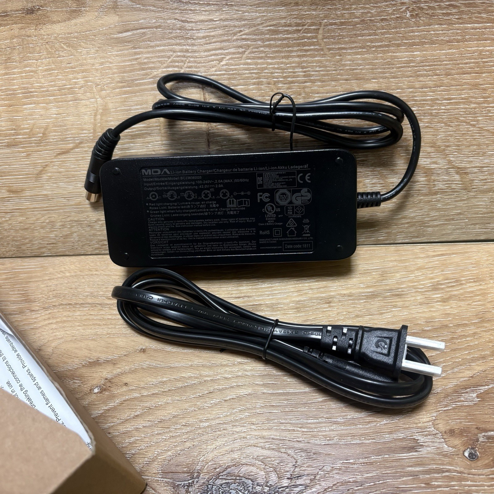 MDA Li-ion Battery Charger Model BC238360020 Input 2.0A Output 42V UL 1310