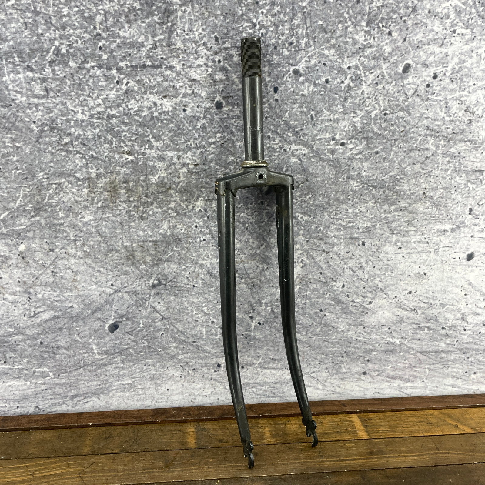 Vintage Akisu Fork 26 Mountain Bike 1 in Threaded 83 80s MTB ATB 26″ Flat Crown