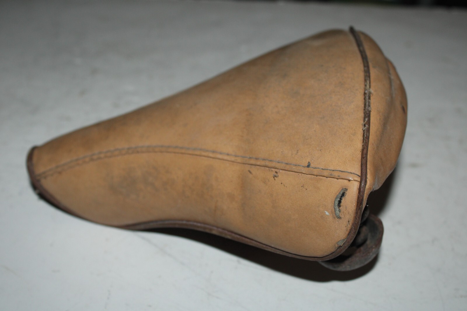 Vintage APersons Cruiser Bike Saddle 220/200mm Brown 791g Comfort USA Shipper!!!