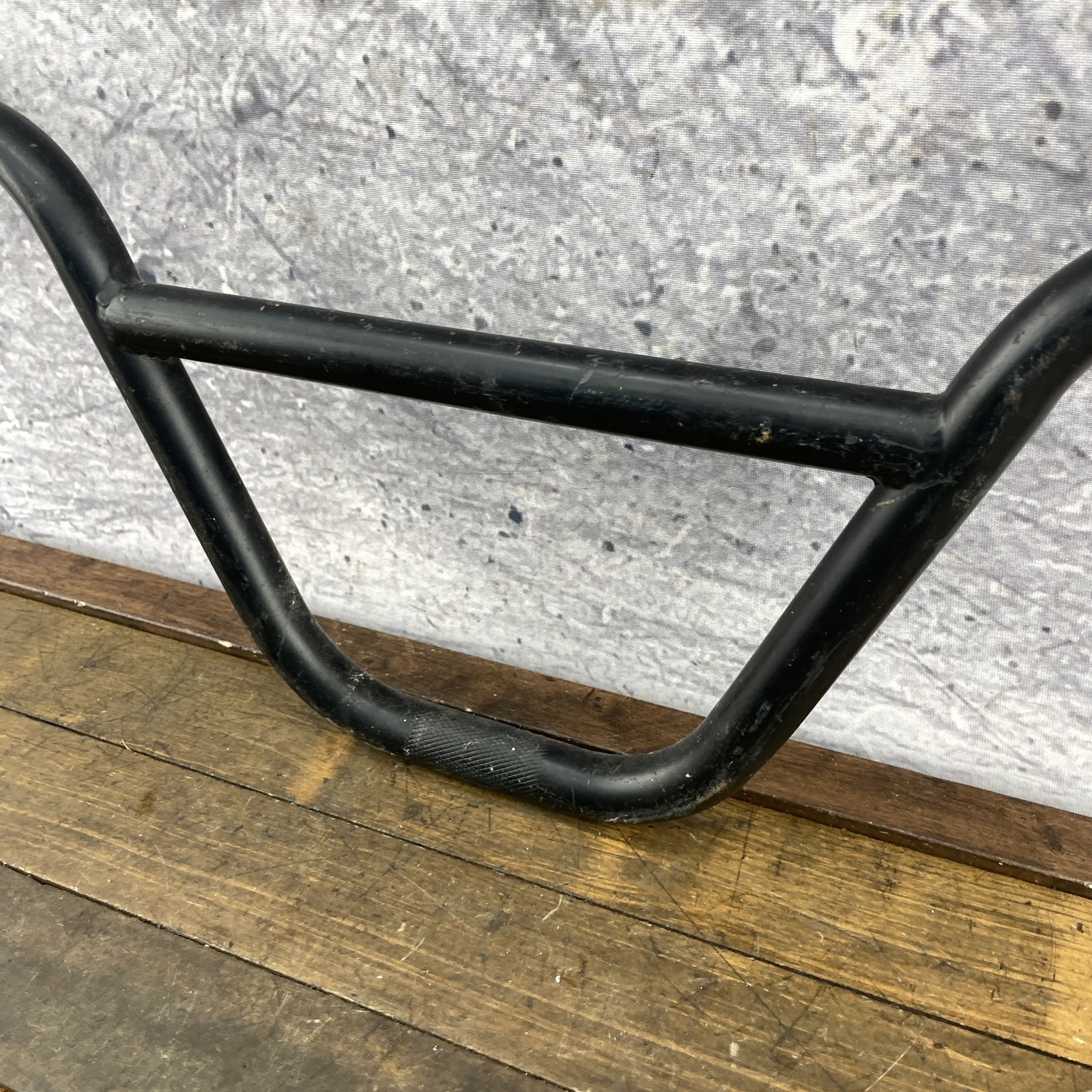 BMX Bike Handlebars Black Steel Tall Rise 9in 28 Inch Wide Retro Freestyle 920g