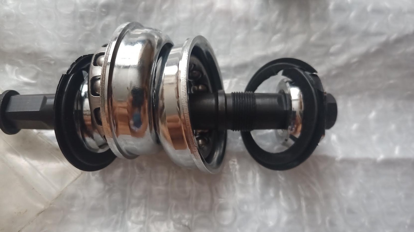Sugino 170 Super Maxy cranks survivors 110bce YST BB w shop wear old school BMX