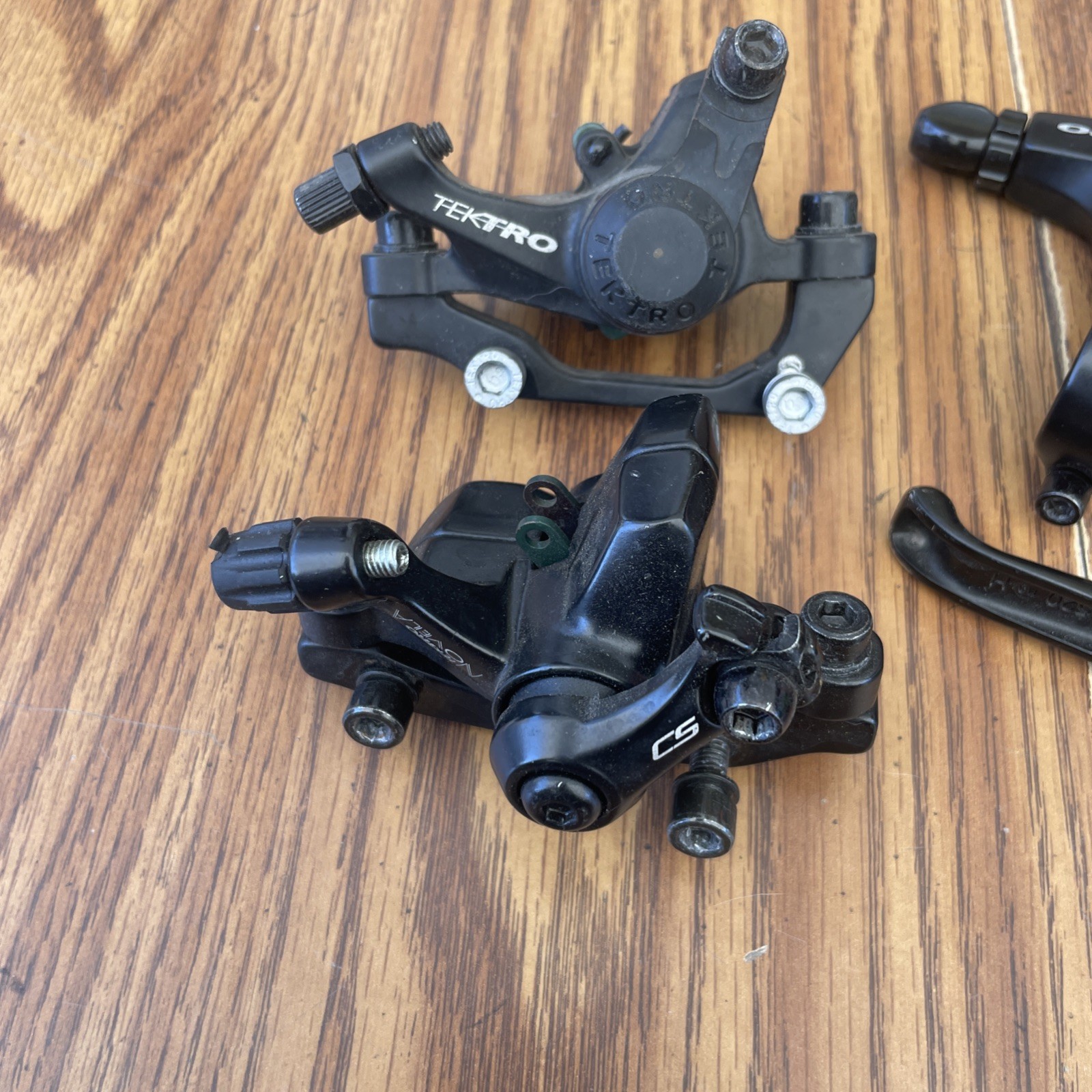 Tektro Bike Disc Brakes Brake Calipers Front + Rear Set