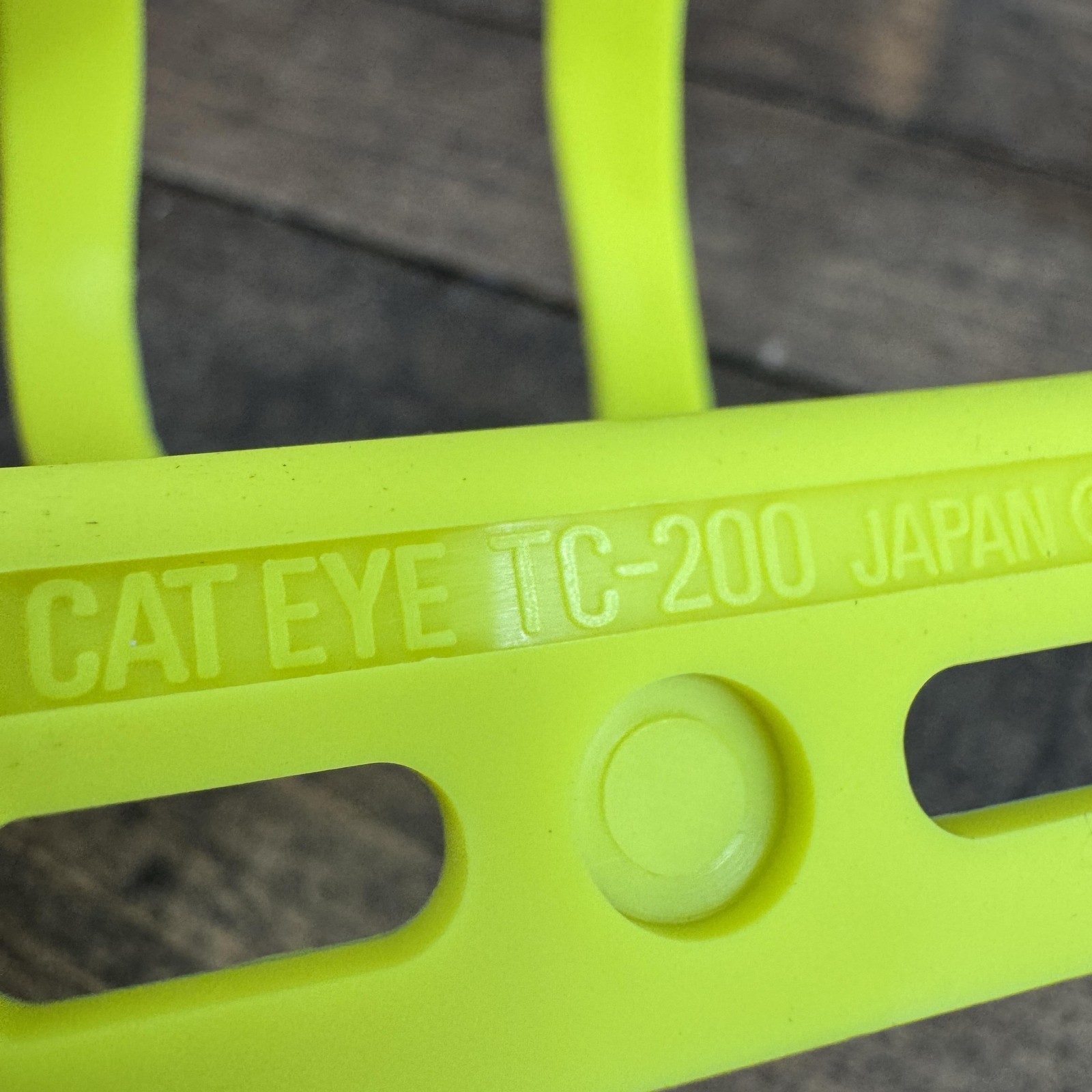 Vintage CatEye TC-200 Toe Clips Neon Yellow NOS Plastic 90s MTB Road Japan