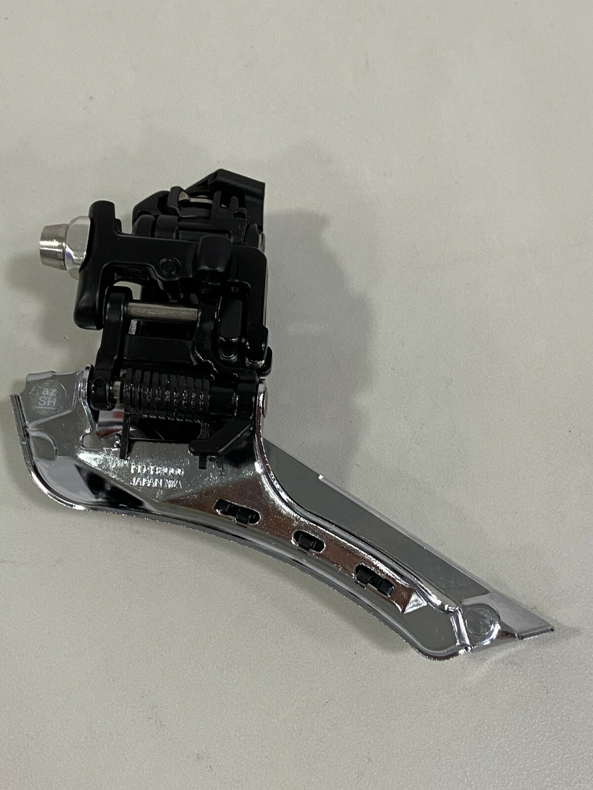 Shimano Ultegra FD-R8000-F (2×11-speed) FD-R8000 Front Derailleur (Brazed-on)