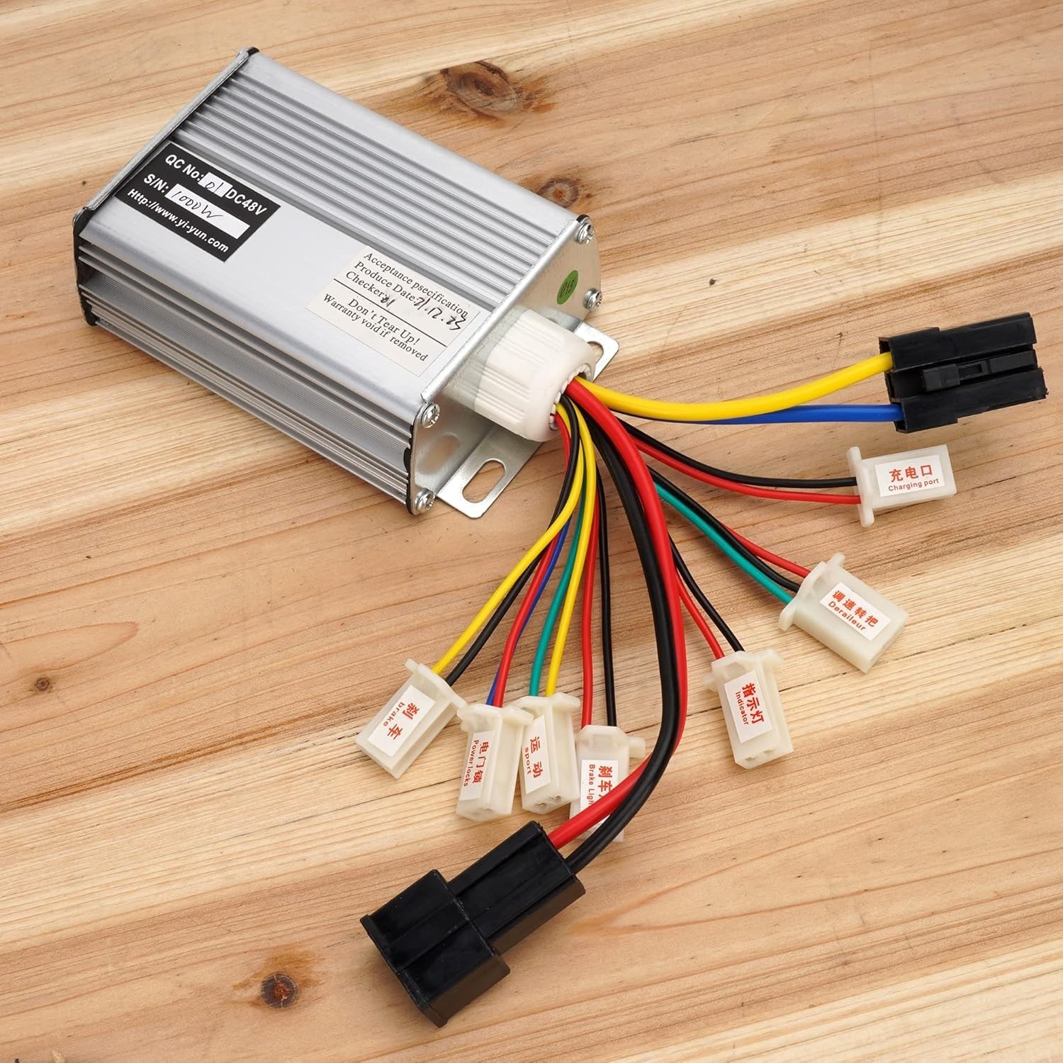 High Power 48V 1000W Controller for Electric Vehicles with Black Connector
