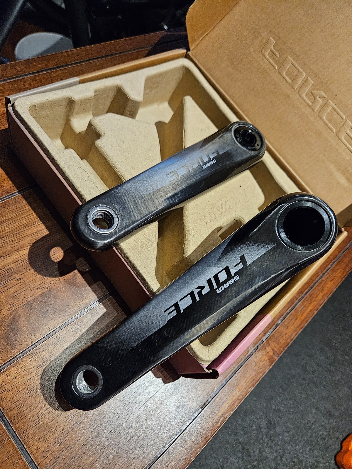 SRAM Force AXS D1 170mm Crank Arm Assembly 8-Bolt Direct Mount DUB Gloss Carbon