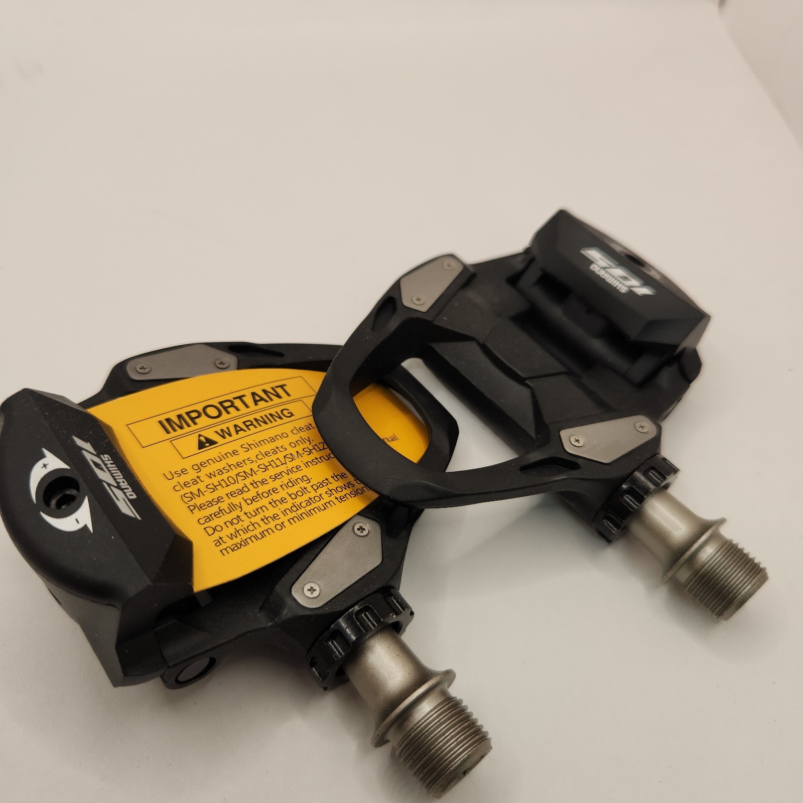 NEW Shimano PD-R7000 SPD-SL Clipless Road Bike Pedals – Black
