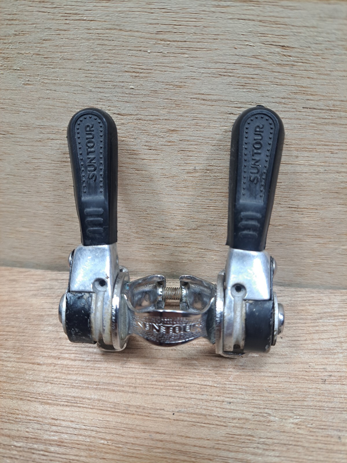 Suntour Mighty Ratchet Road Bike Down tube Shifters 28.6 mm Clamp