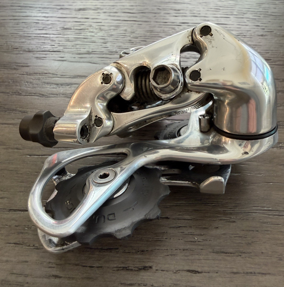 Shimano Dura-Ace 9 spd rear derailleur RD-7700 good