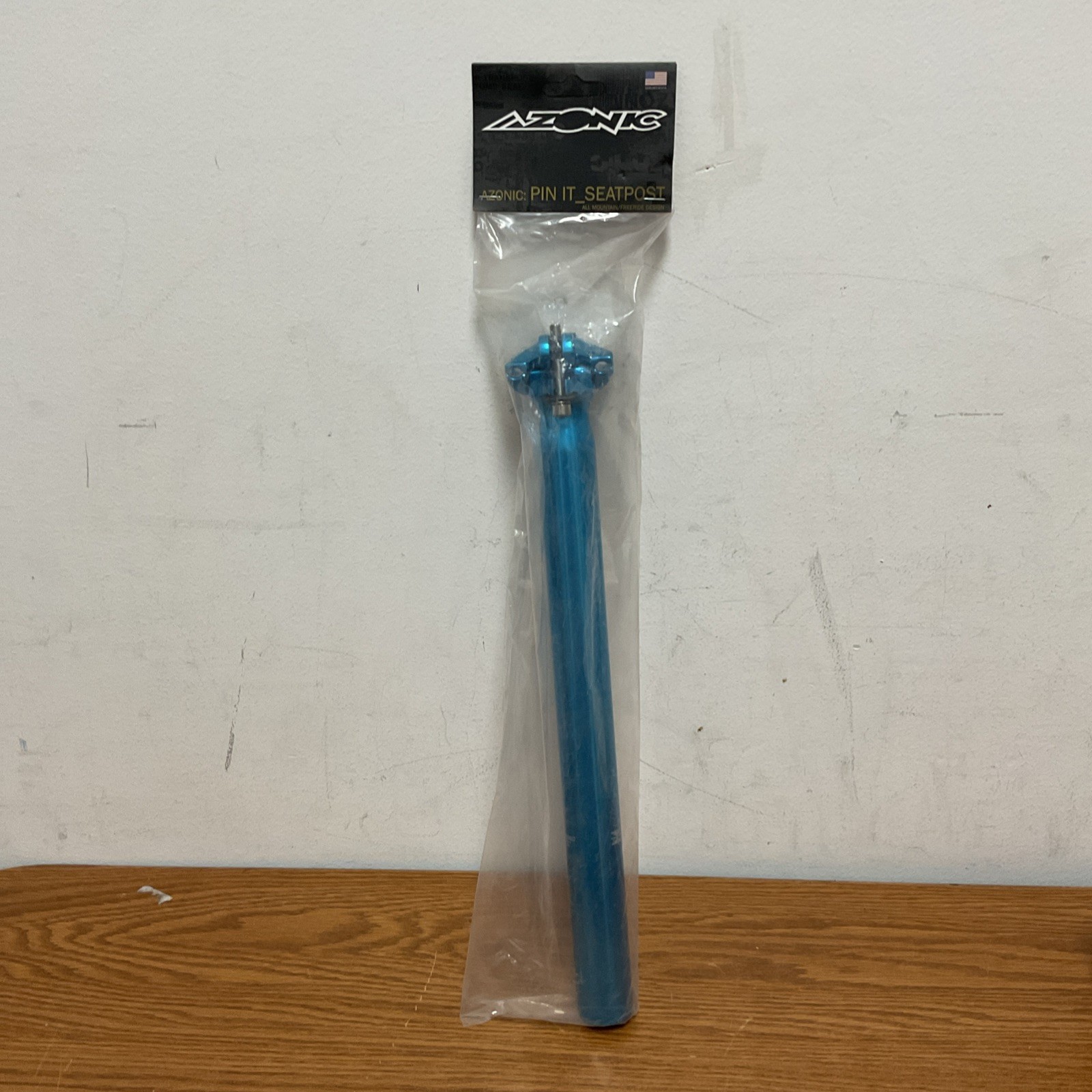 Azonic Pin IT MTB Seat Post 30.9mm Blue 3033-211