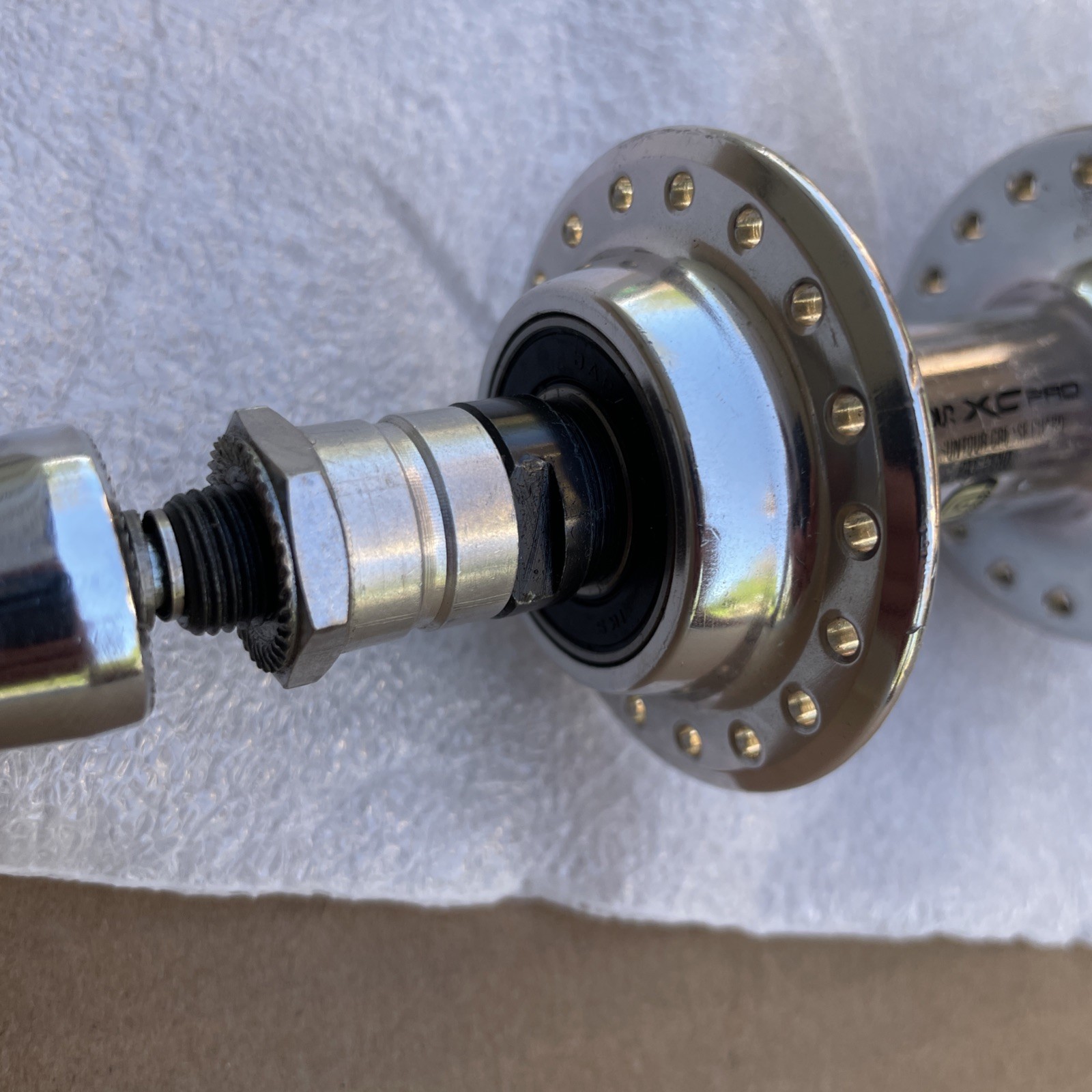 New Vintage Suntour XC Pro WTB Grease Guard Hub and QR 36H 135 Cassette NOS MTB