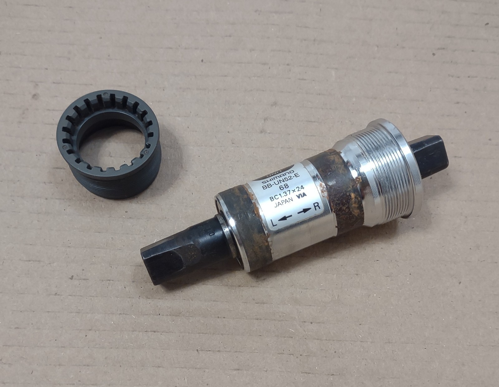 Vintage Bicycle Bike Shimano Bottom Bracket BB-UN52-E 113 mm Size