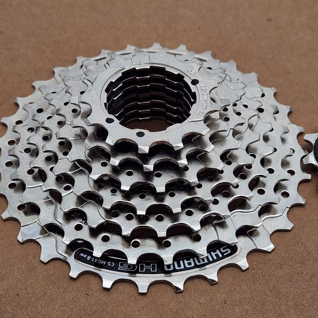 Shimano Acera HG41 8-Speed 11-32T Bicycle Cassette Silver CS-HG41 OPEN PACKAGE