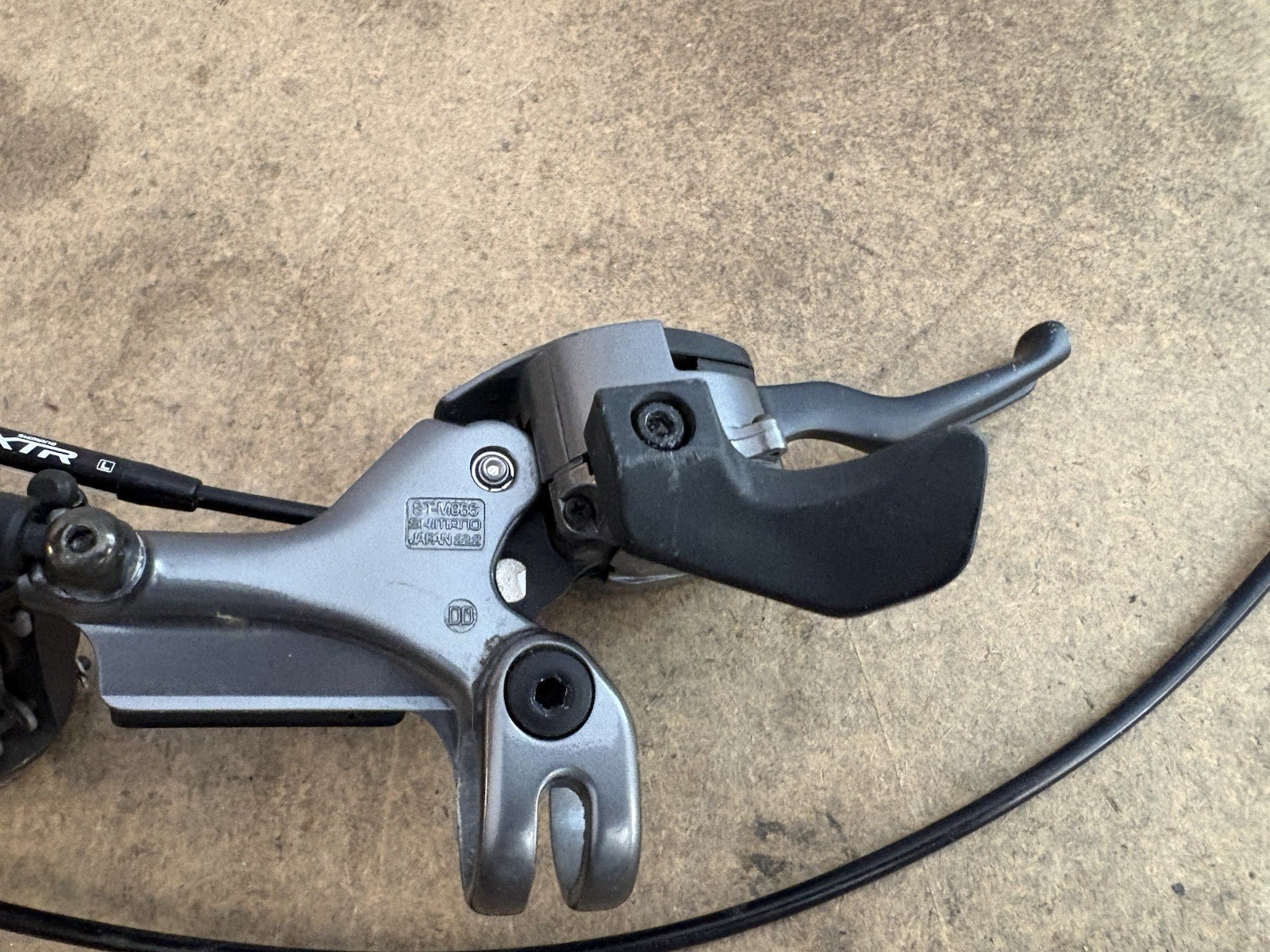 Shimano XTR ST-M965 Dual-Control Set Shift Brake Levers & Calipers Shifters