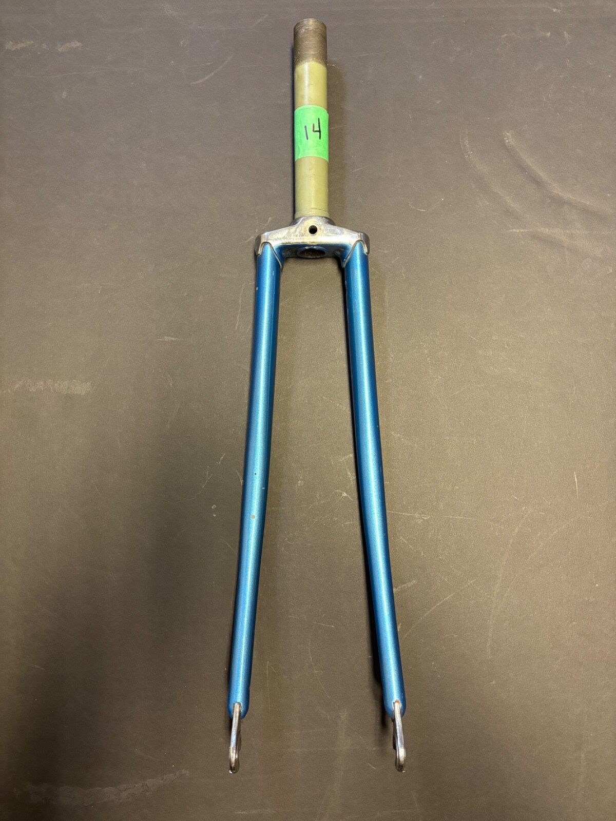 Vintage Steel 1″ threaded fork w/ chrome, A-C 368mm, Steerer 150mm, 700C, QR