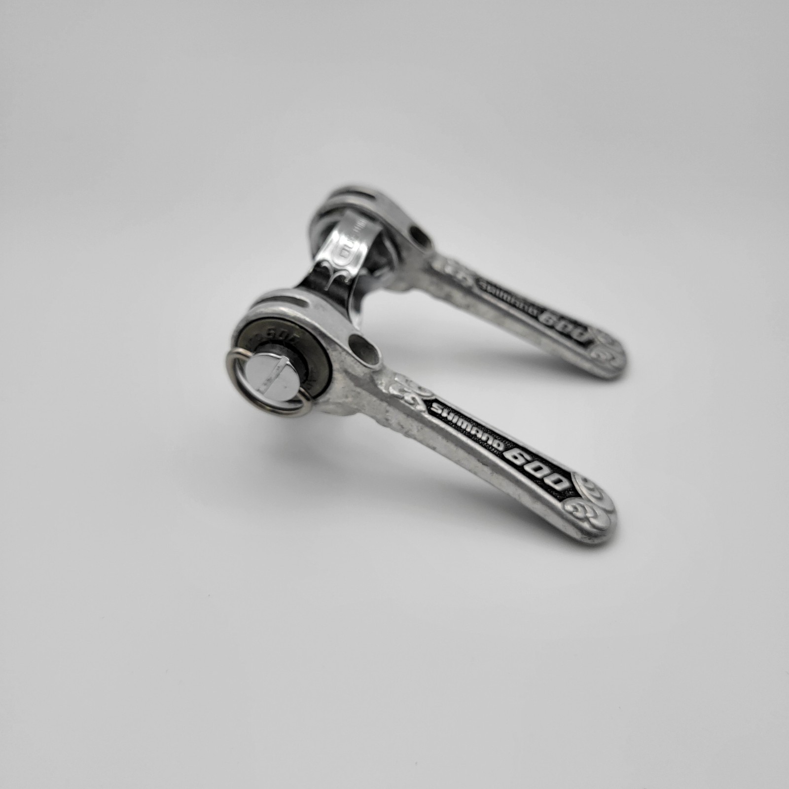 Vintage Shimano 600 Arabesque 28.6 mm Downtube Shifters Friction
