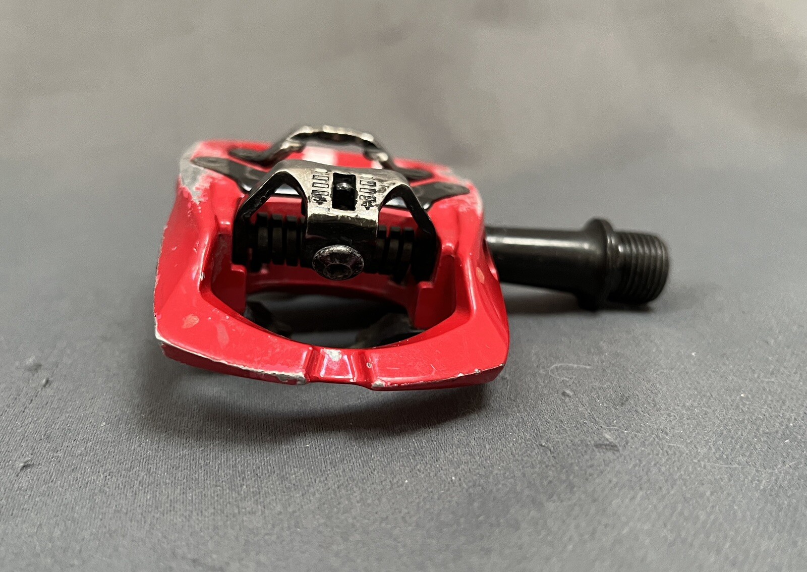 iSSi Trail Pedals MTB Clipless Dual-Sided Entry 9/16″ 400g Red SPD Compatible
