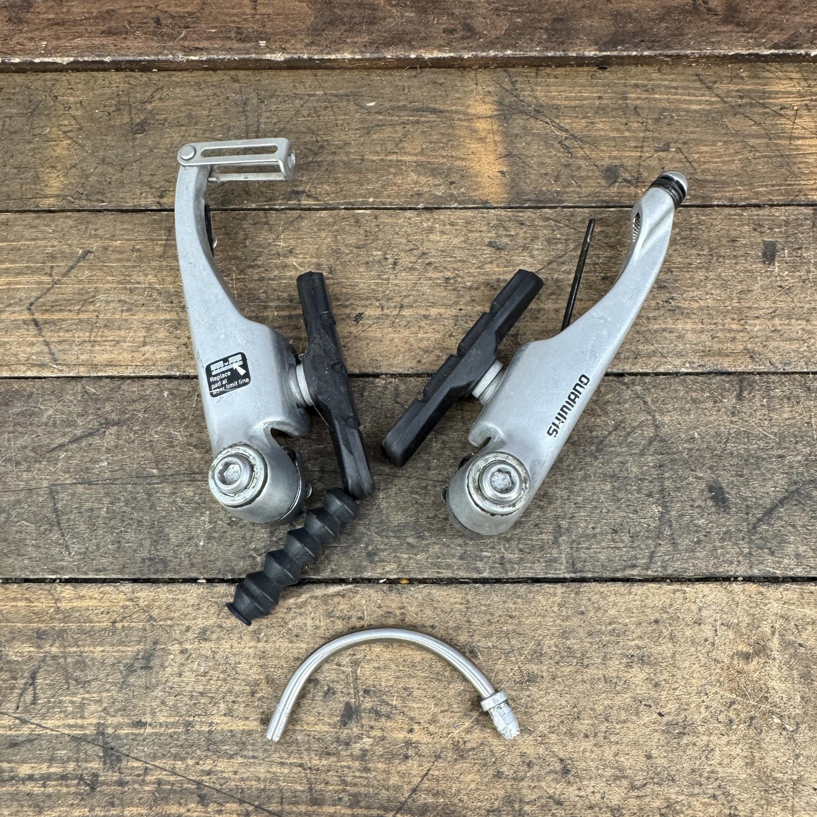 Shimano BR-M600 V-Brake Caliper Single Silver 90s MTB Trekking BMX Bike
