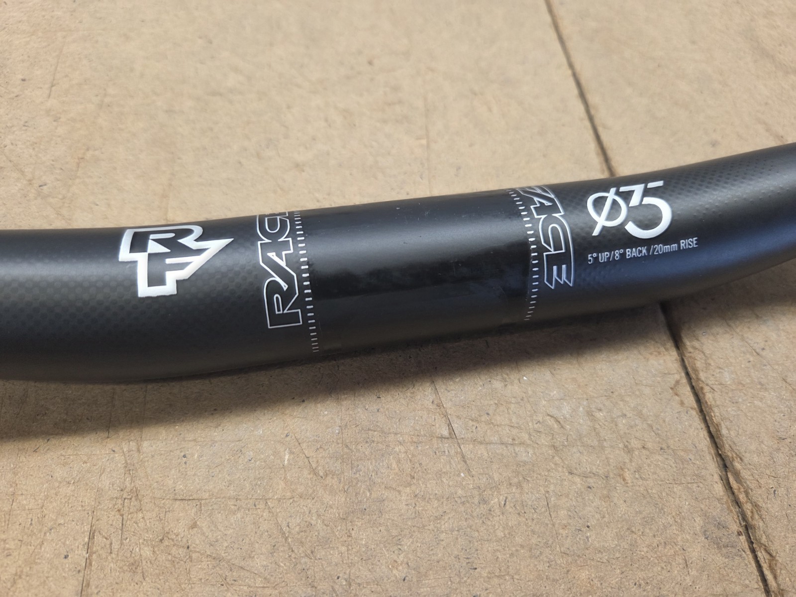 Race Face Next R 35 Riser Full Carbon Handlebar 20mm Rise Width 780mm