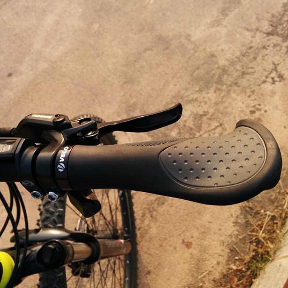 Ergonomic Anatomic Handlebar Grip Triple Density 2.75 inches x 5.5″, Standard