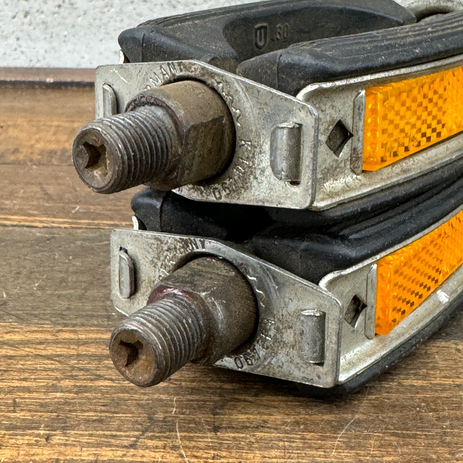 Vintage Schwinn Bow Pedals 1/2 in Union U30 Block Stingray 60s 70s K10490 A2