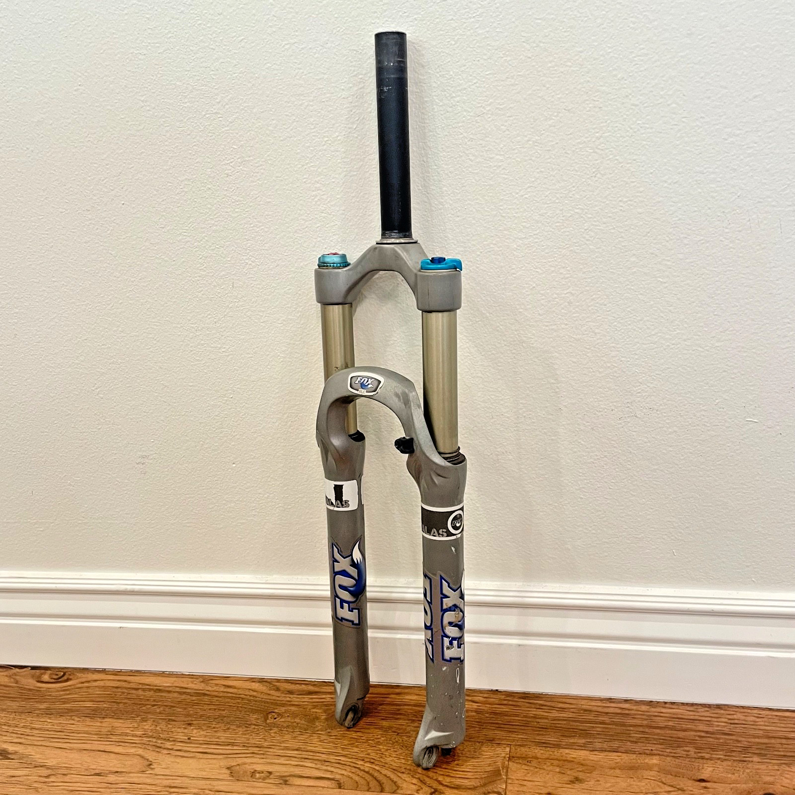 Fox Factory Talas 32 Fork 100-140mm Adjustable Travel 26” Disc 1 1/8″ Steerer