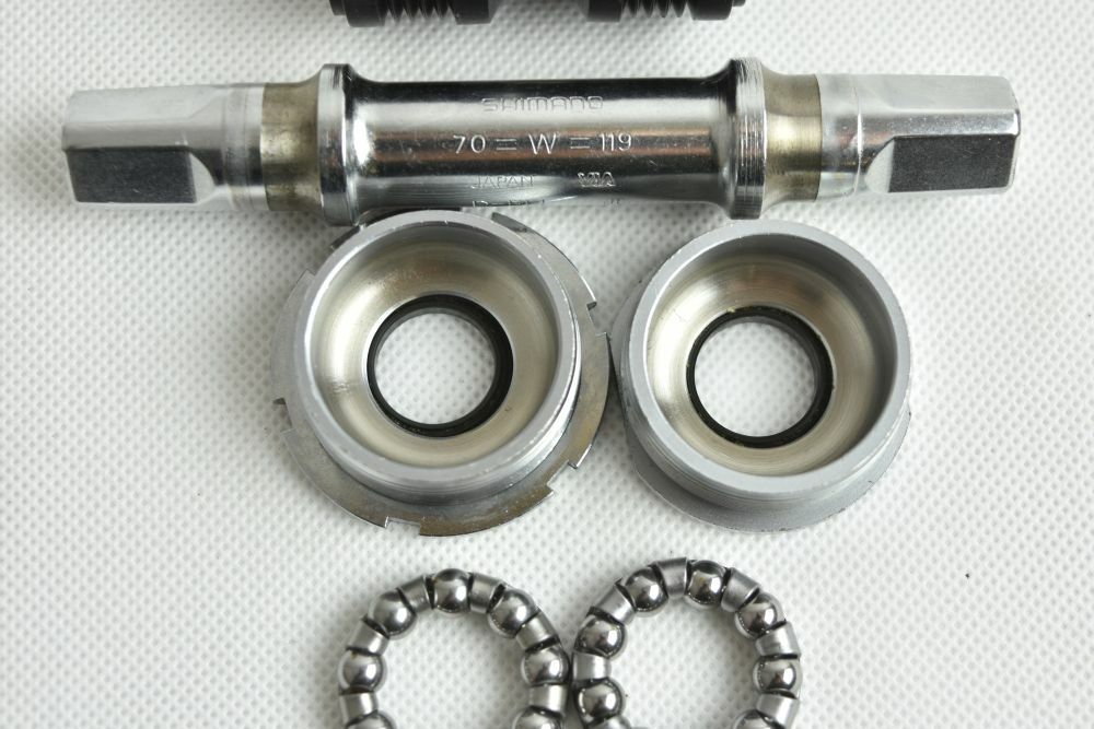 SHIMANO 600 EX d-5ll bottom bracket !! ITALIAN threads 36x24T ! 119mm ! NOS !