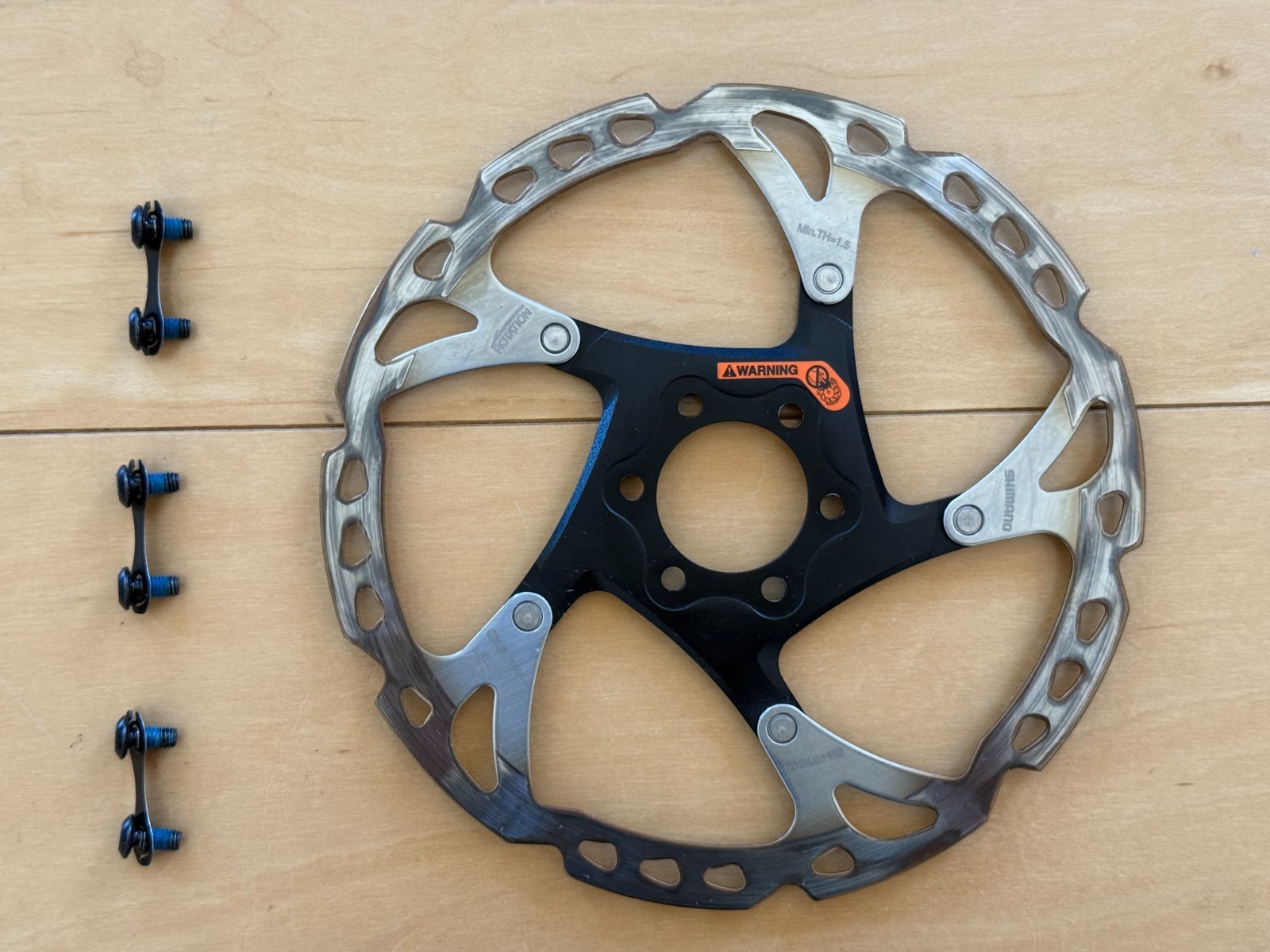 Shimano XT SM-RT76, 6 Bolt Brake Rotor – 180mm