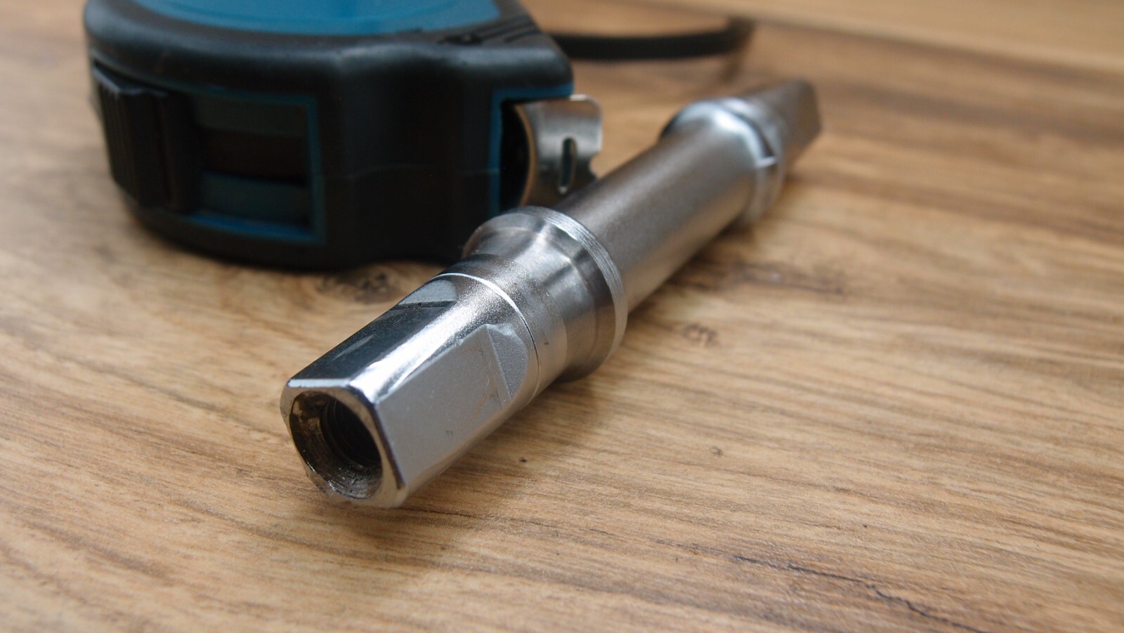 bottom bracket axle Shimano VIA Japan one key release 119 mm 1984