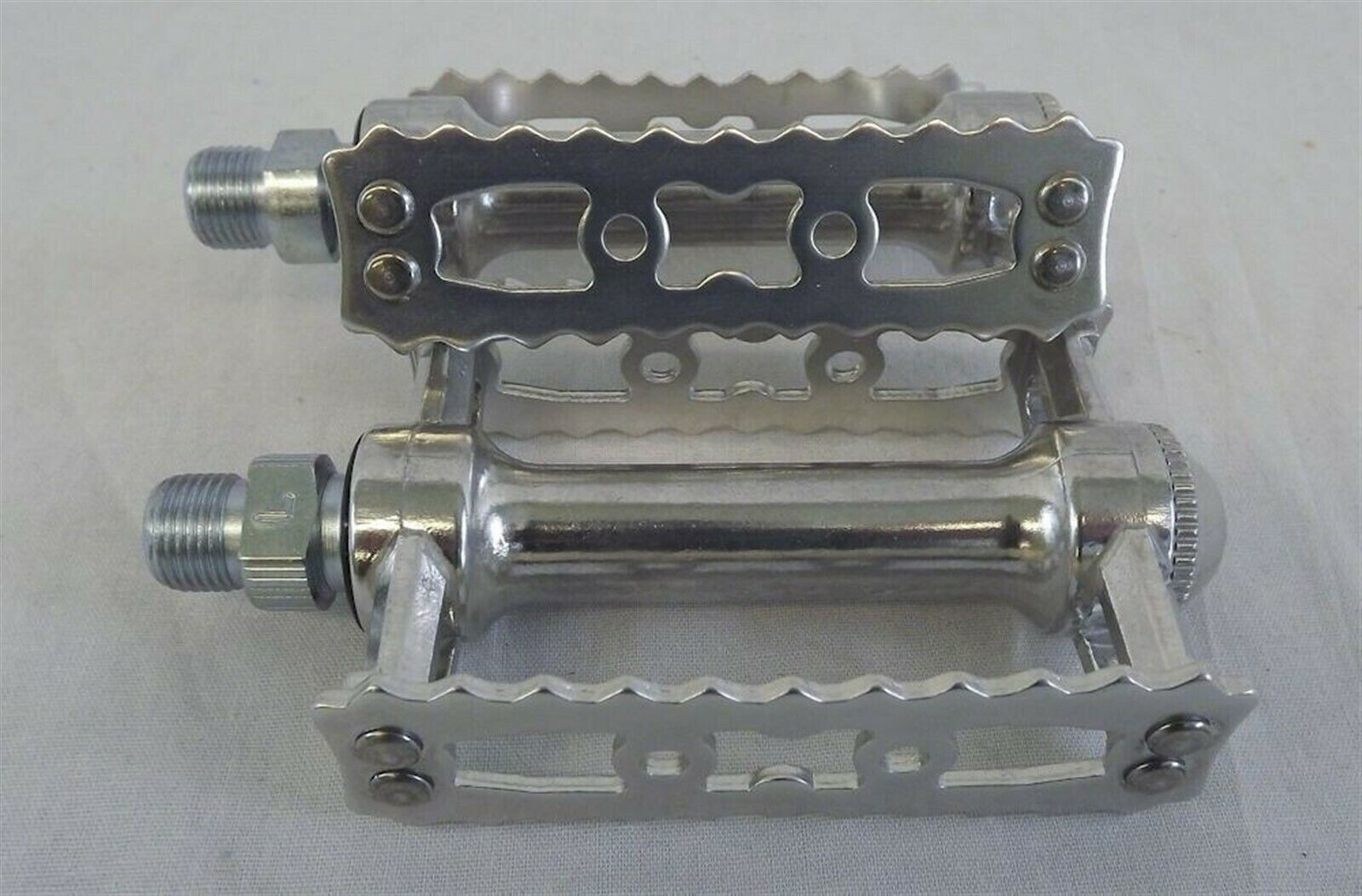 BRAND NEW MKS Sylvan Touring Pedals 9/16 «SILVER» Fixie BMX Bicycle Pedals