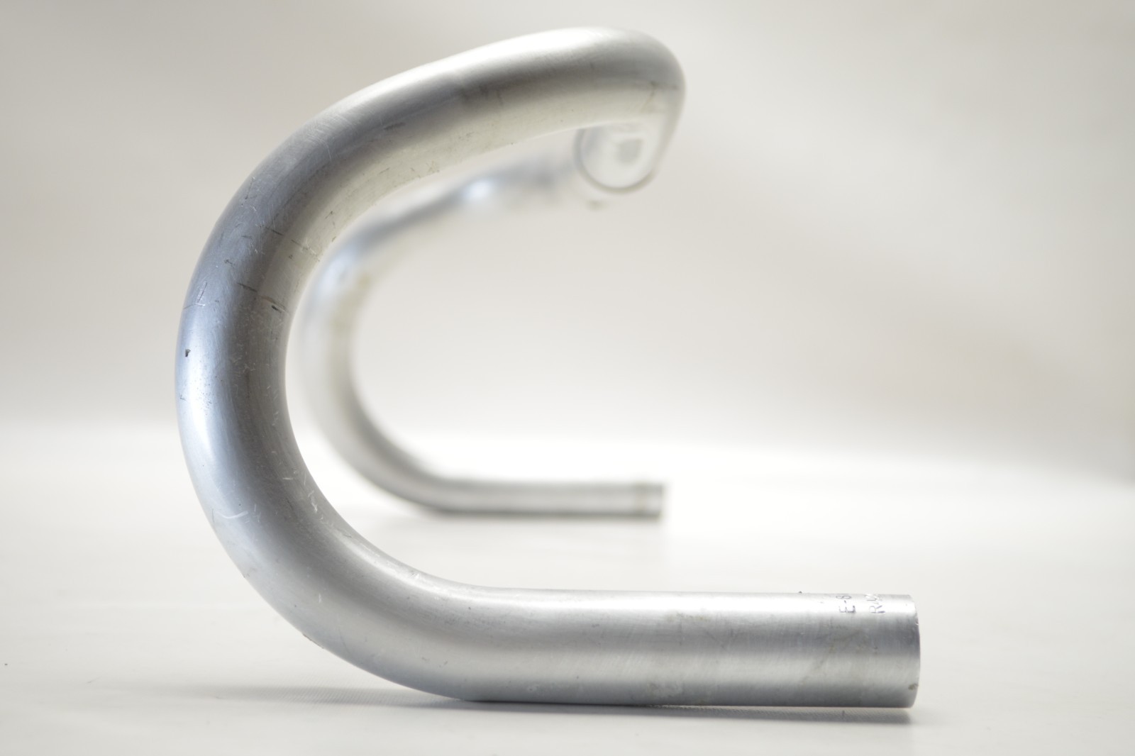 SAKAE RANDNNER ROAD CHAMP RANDONNEUR BICYCLE 420 MM RISER DROP BAR 25.4 MM CLAMP