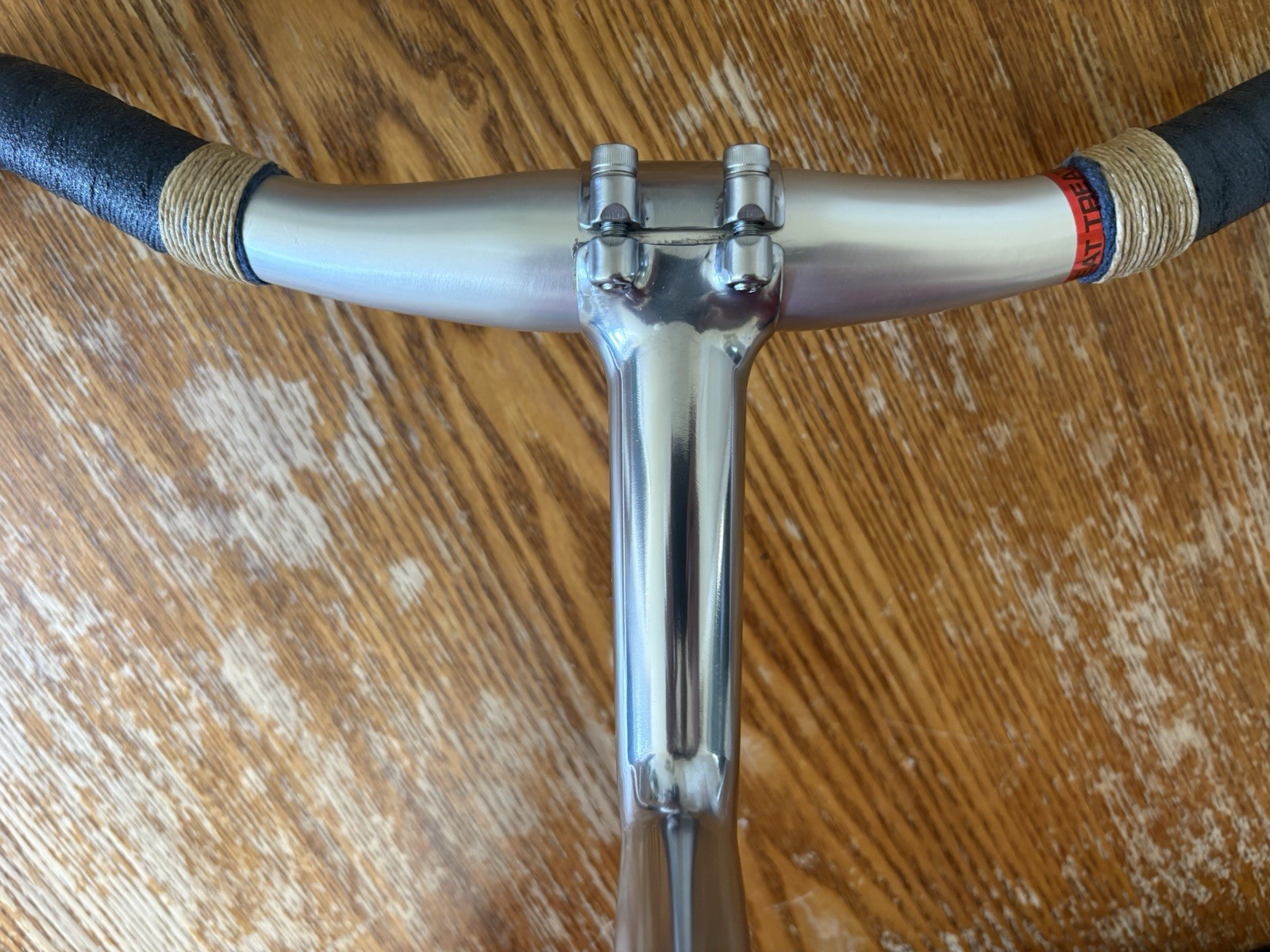 Rivendell Nitto Fillet Face Plater-31.8 (CR60-3F) 110 mm w/Nitto Albatross Bar
