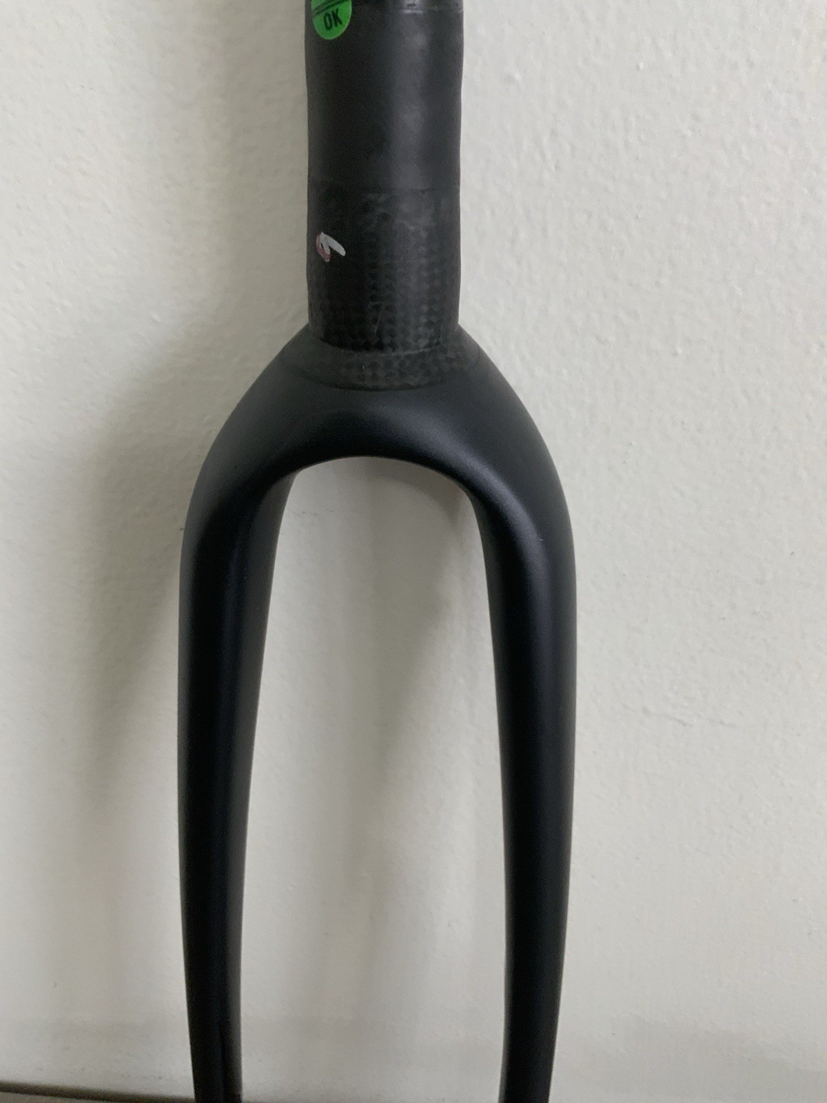 ADVANCED CT CARBON FORK 700C / 29’ER DISC 12 MM THRU AXLE 223 MM STEERER TAPERED