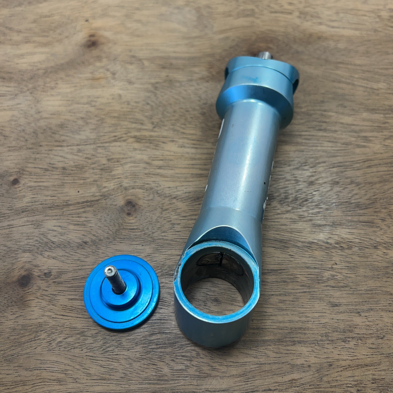 Ringle Zooka Stem Threadless Turquoise Anodized 1 1/8″ 25.4mm 120mm