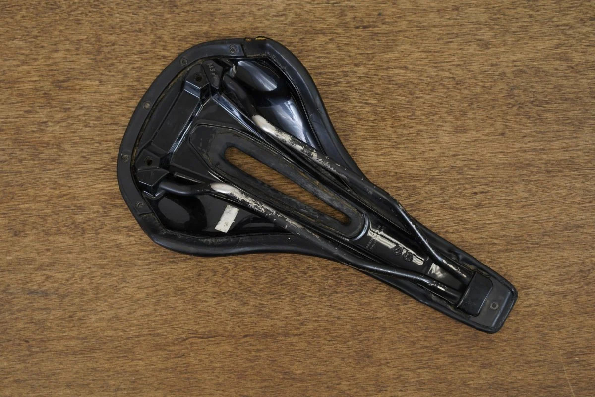 143mm Specialized Phenom Comp Cr-Mo Rail Road Saddle 238g