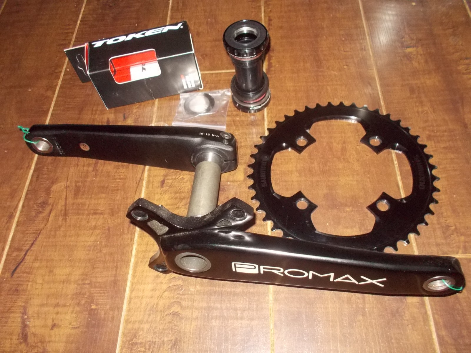 PROMAX HF-2 Hollow complete crankset 177.5 w New bb & 44t DXR black chainring